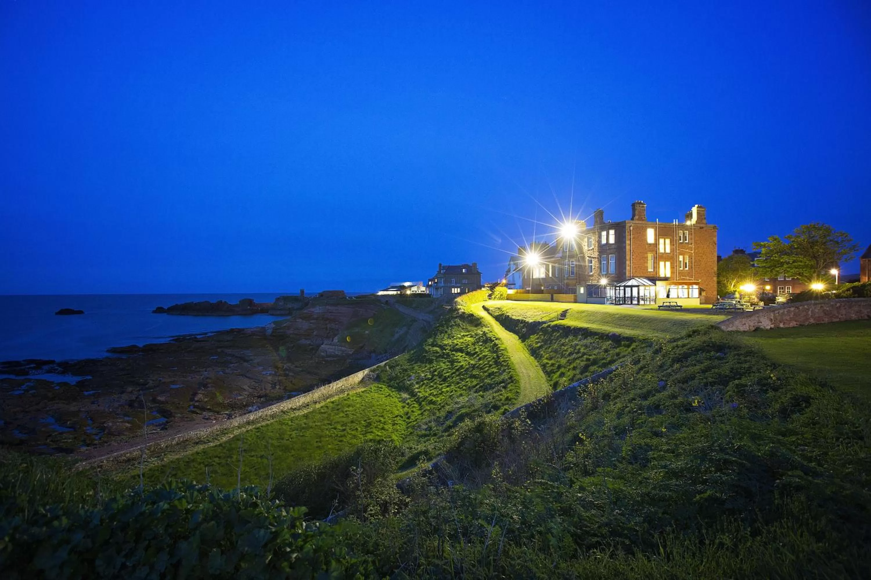 Natural landscape in Bayswell Park Hotel