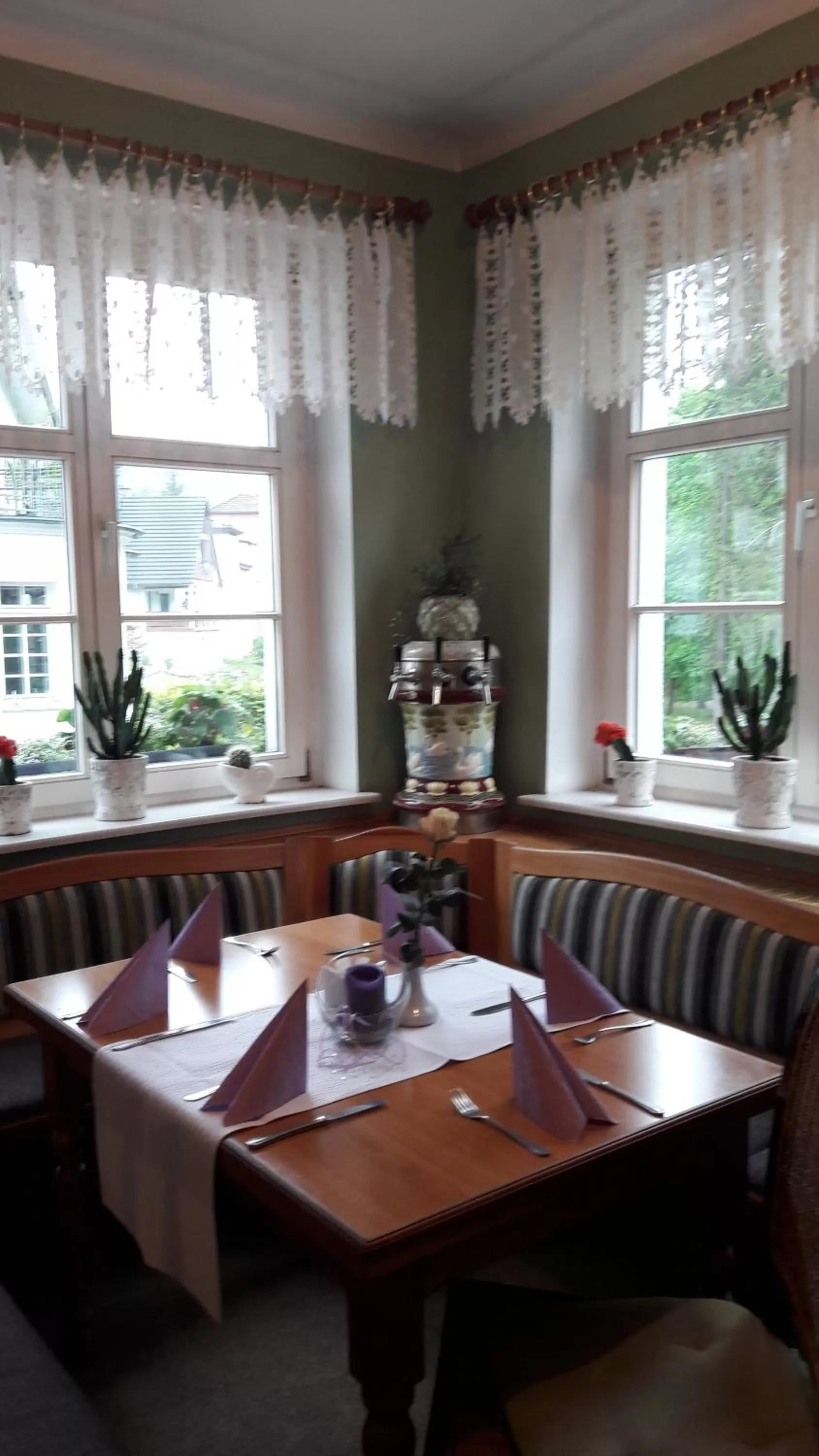 Restaurant/Places to Eat in Traumparadies