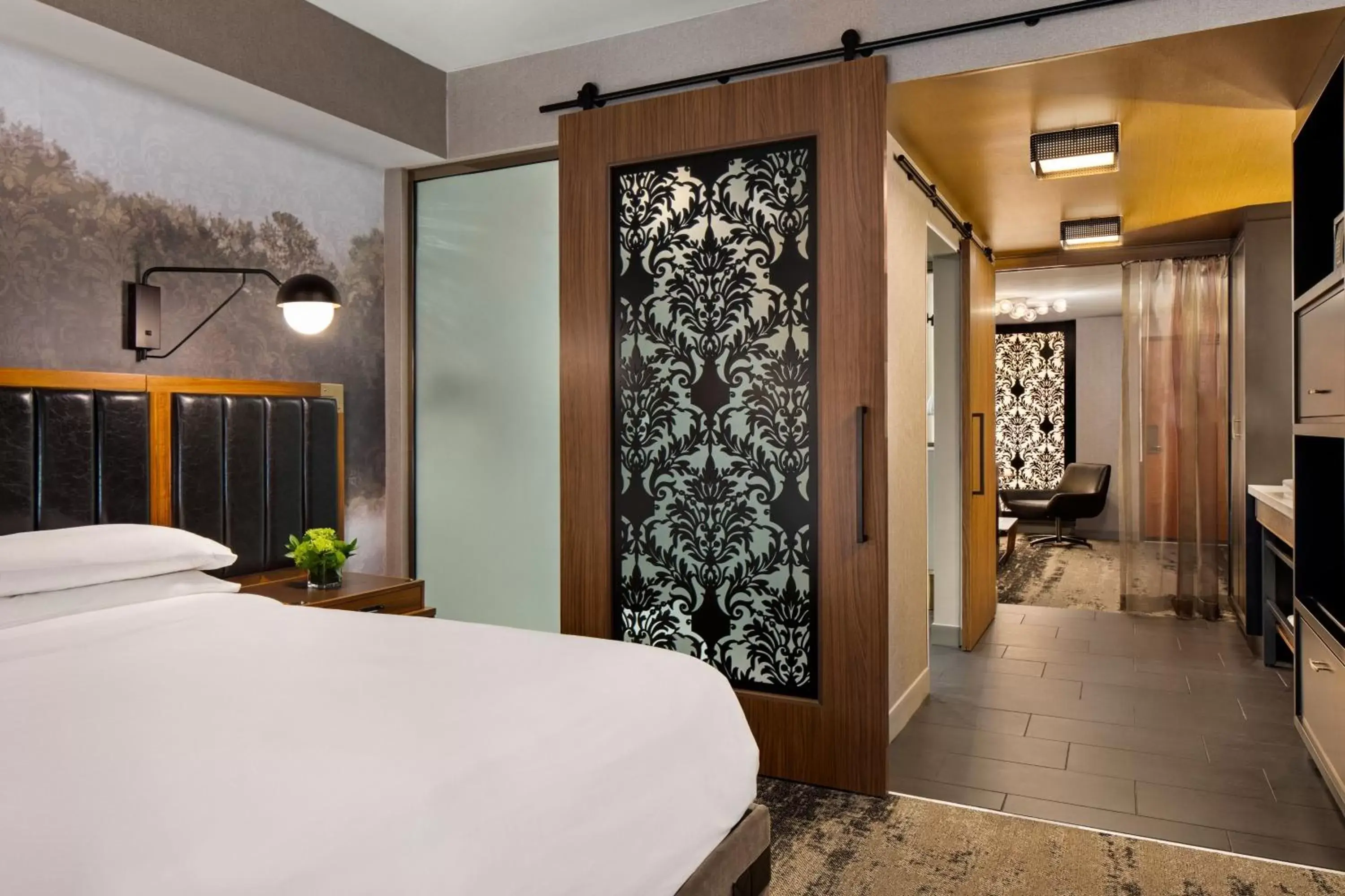 King Suite in Renaissance Minneapolis Hotel, The Depot King Suite in Renaissance Minneapolis Hotel, The Depot