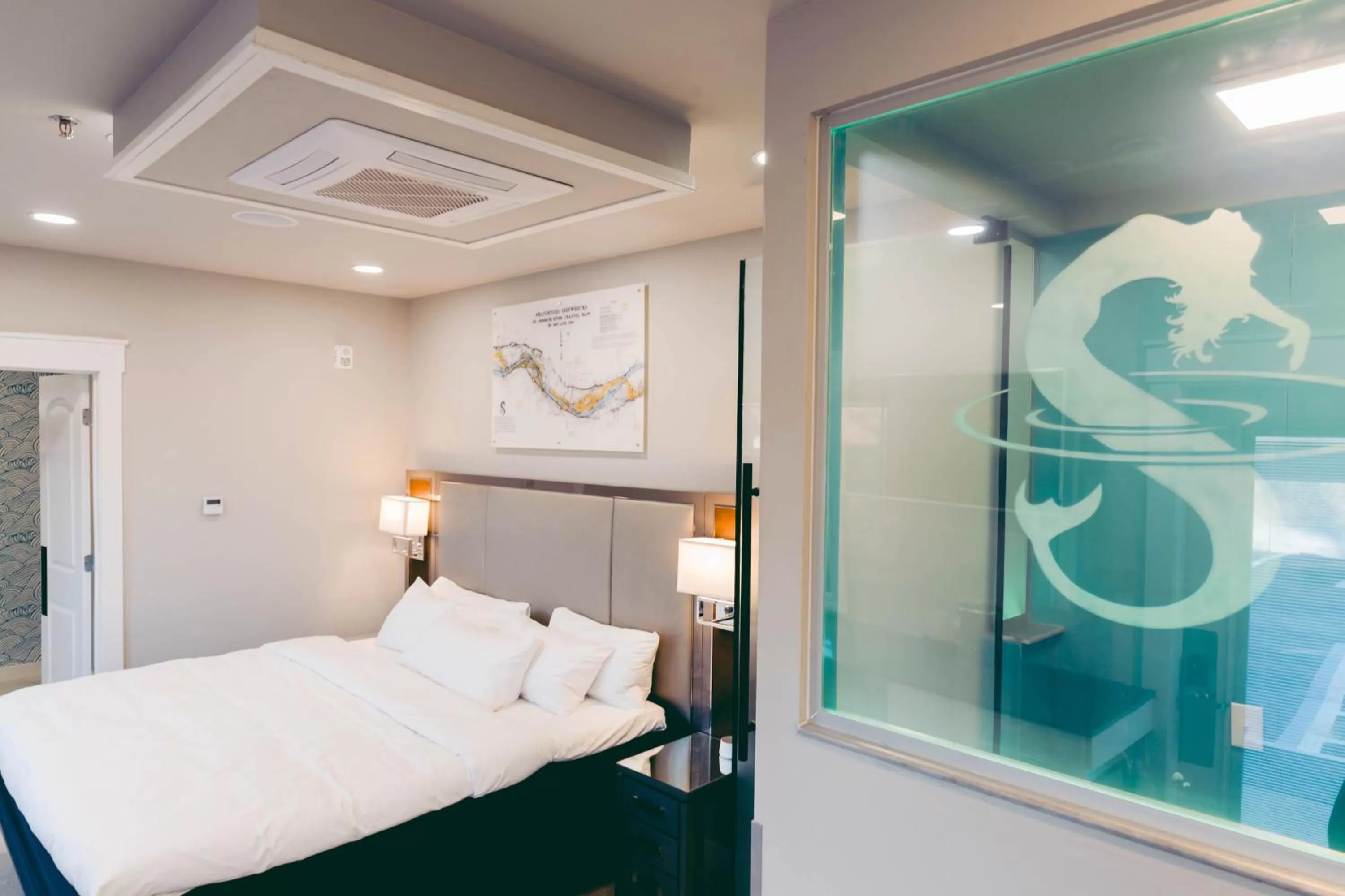 Bed in River Sirens Hotel-Contactless Check in Hotel