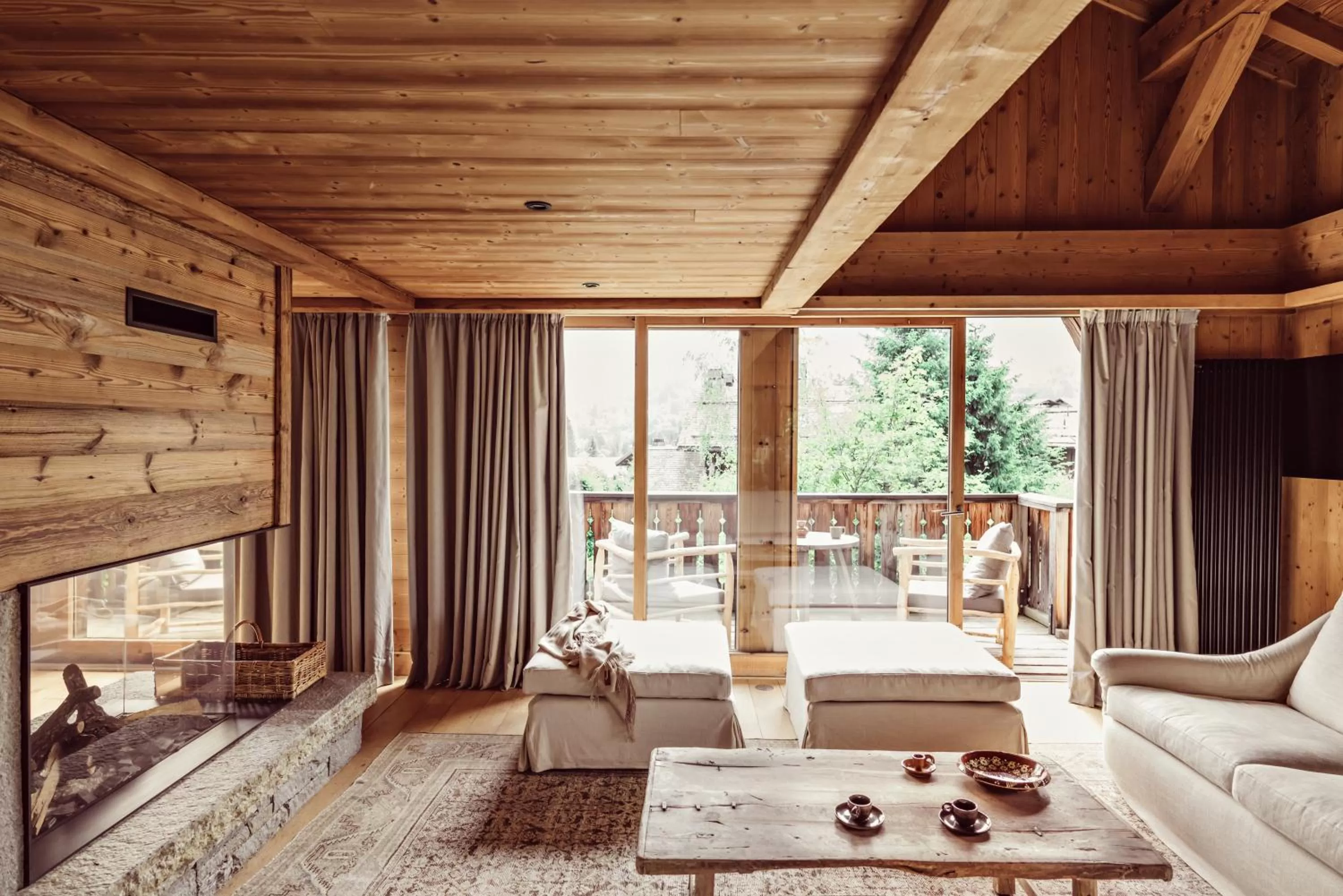 Eustache, Six-Bedroom Premium Chalet in L'Alpaga, a Beaumier hotel