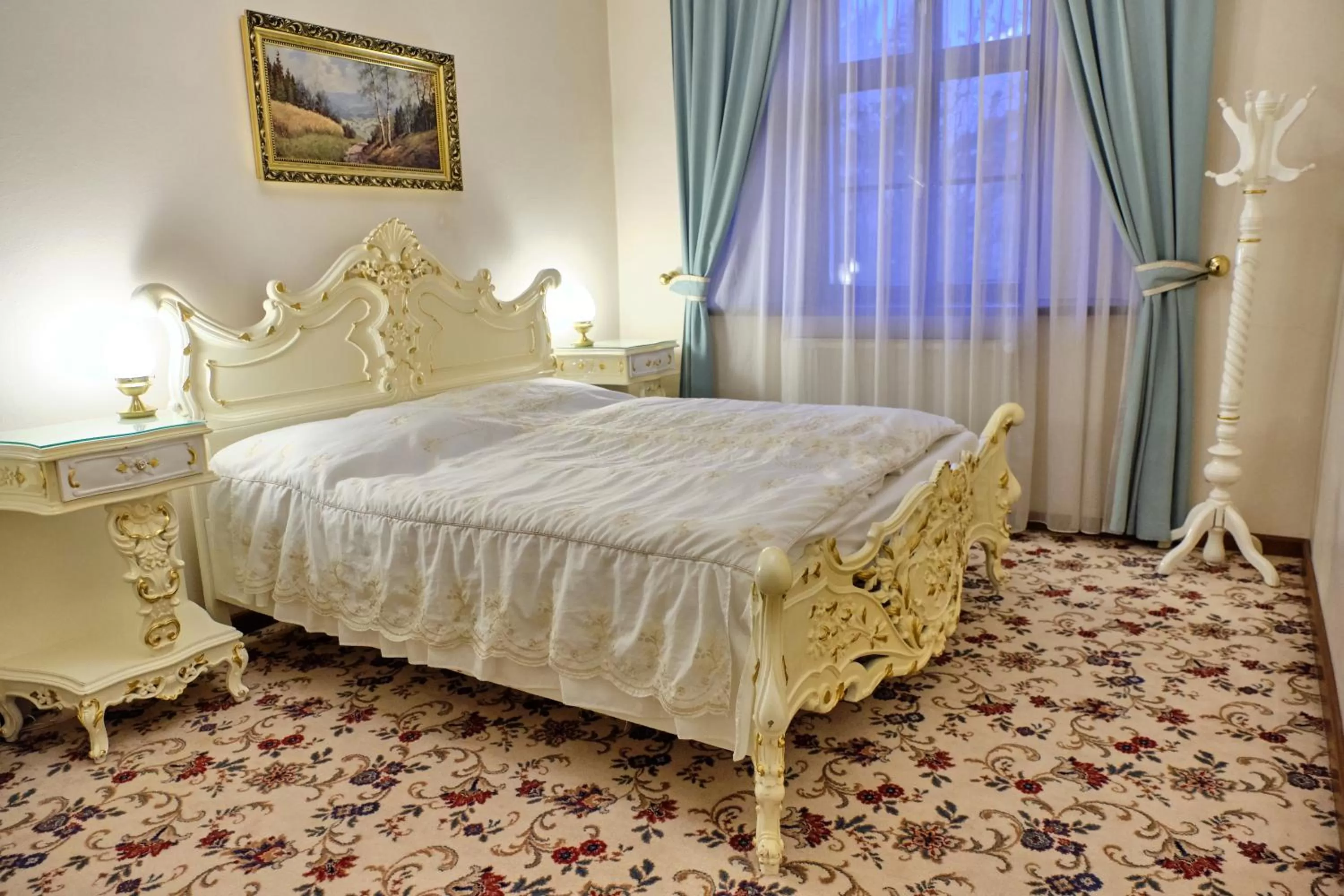 Bed in Rožmberský dvůr