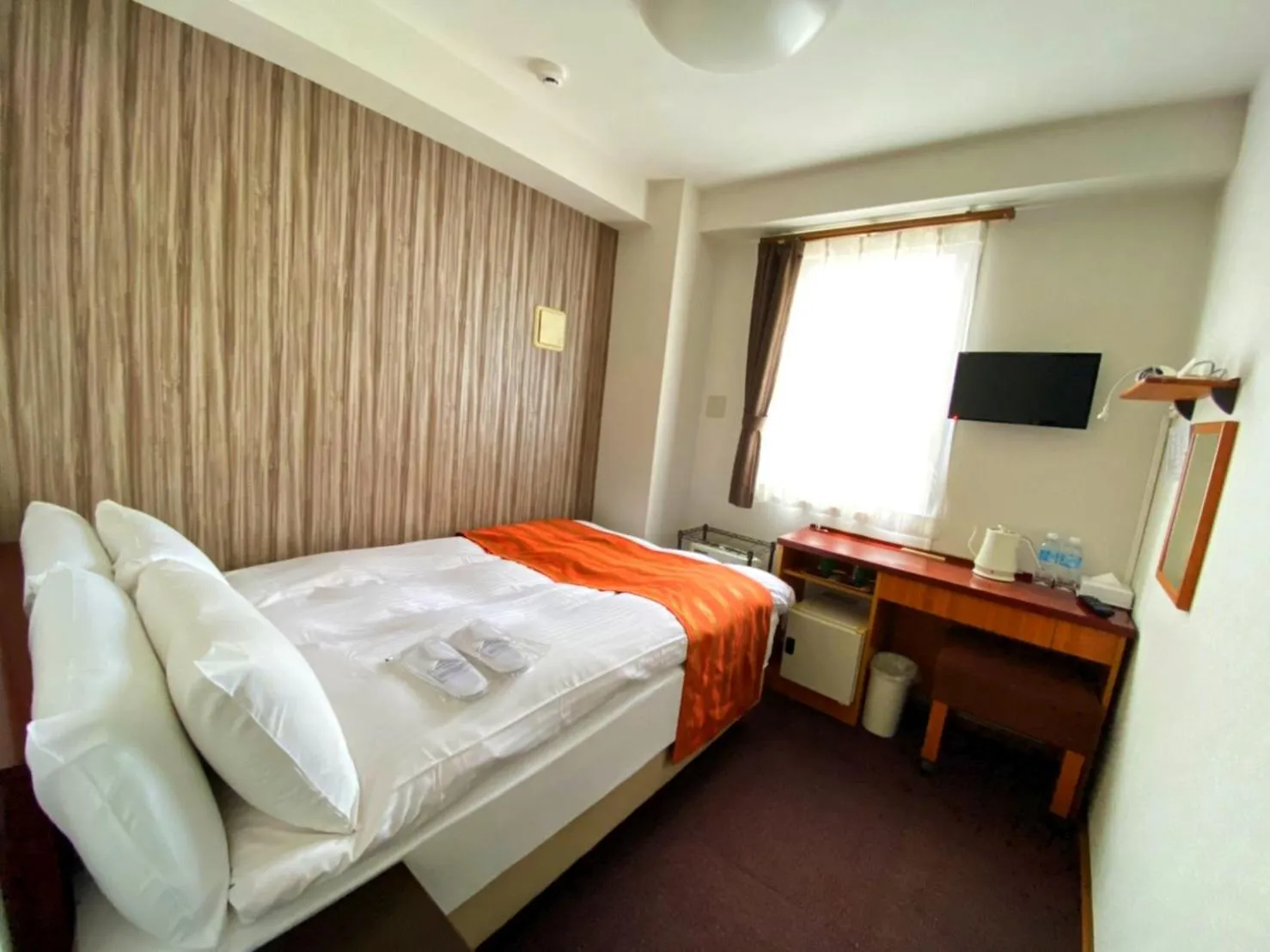 Photo of the whole room, Bed in Web Hotel Tokyo Asakusabashi