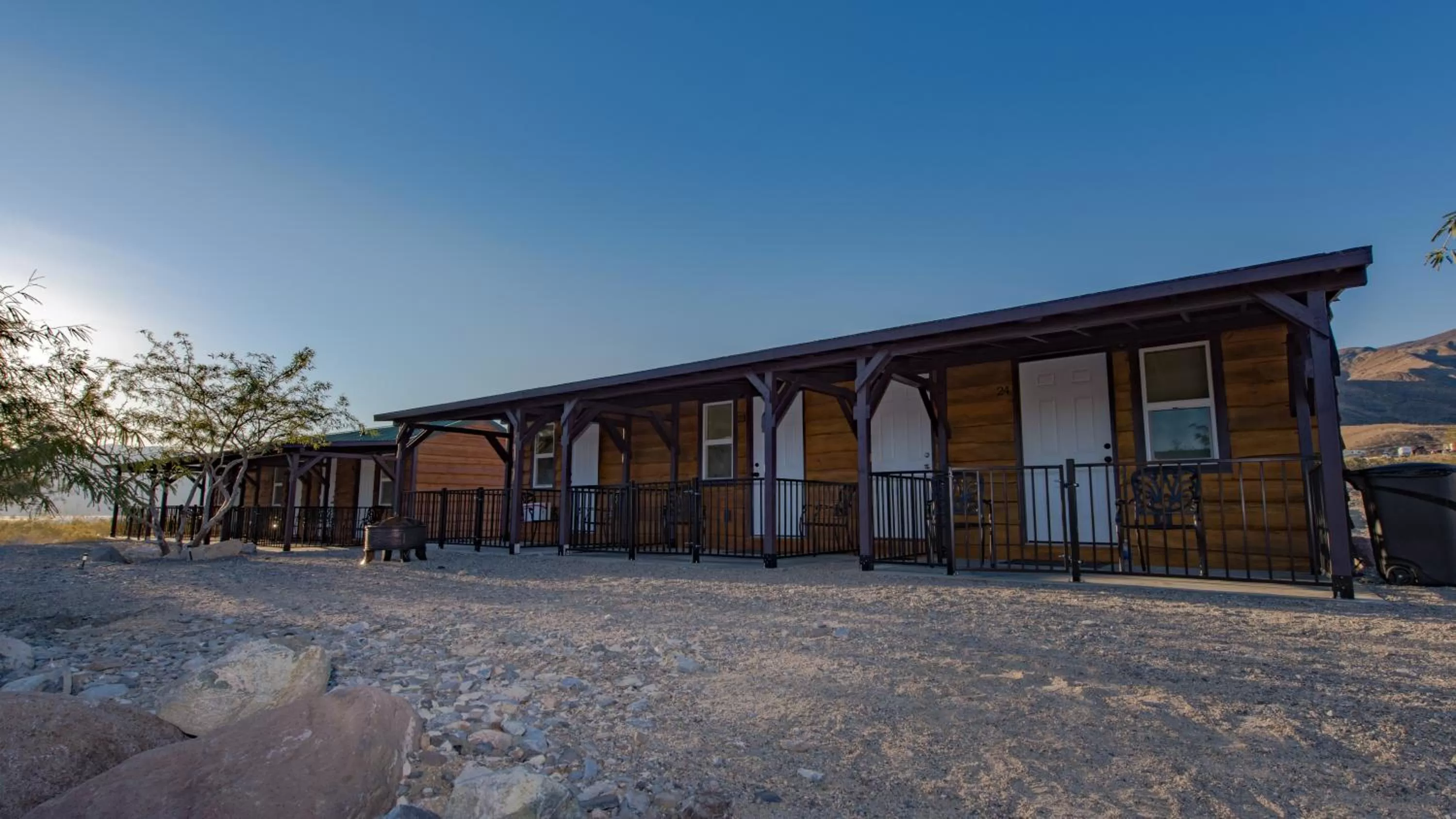 Panamint Springs Motel & Tents