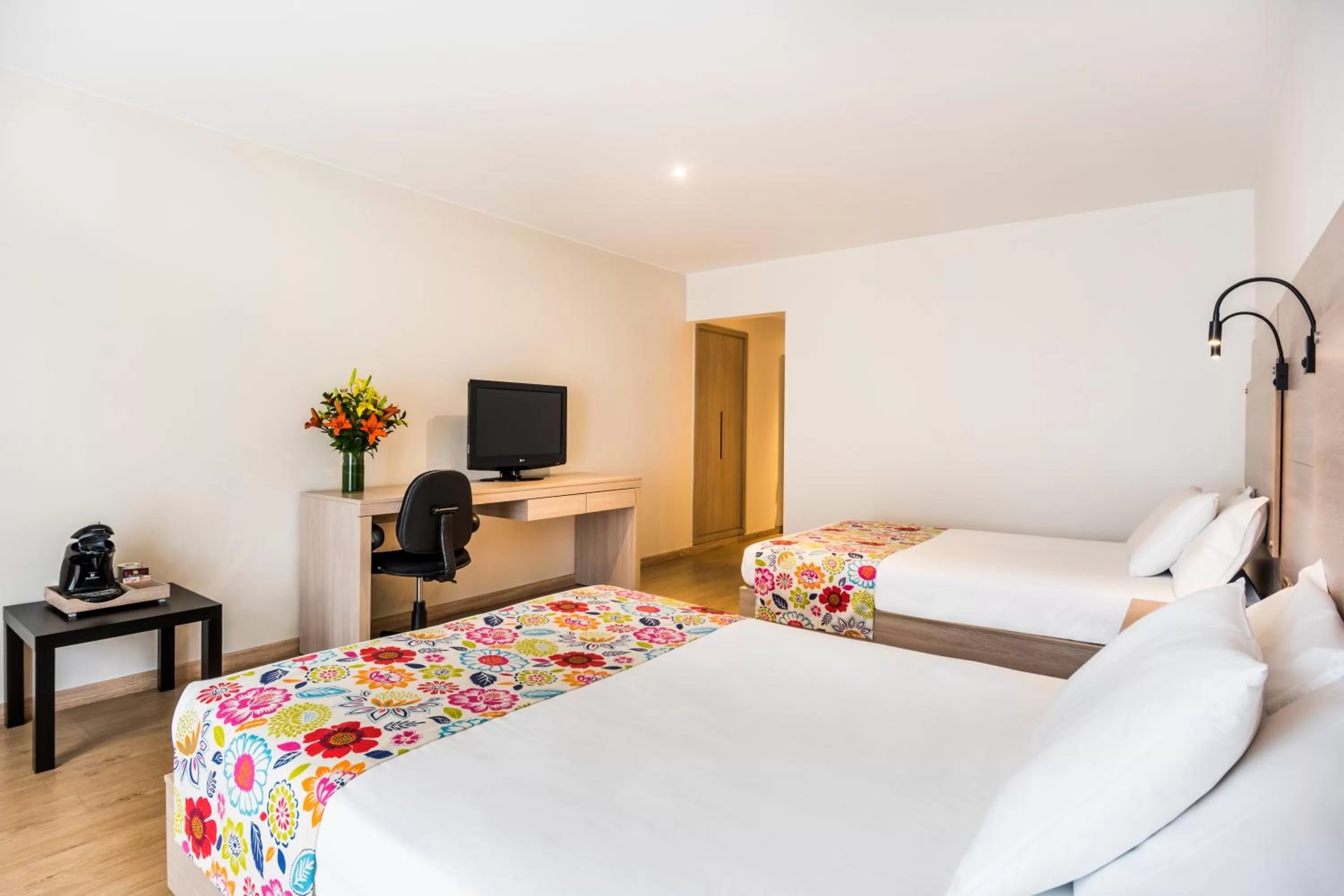 Bed in Hotel Rosales Plaza