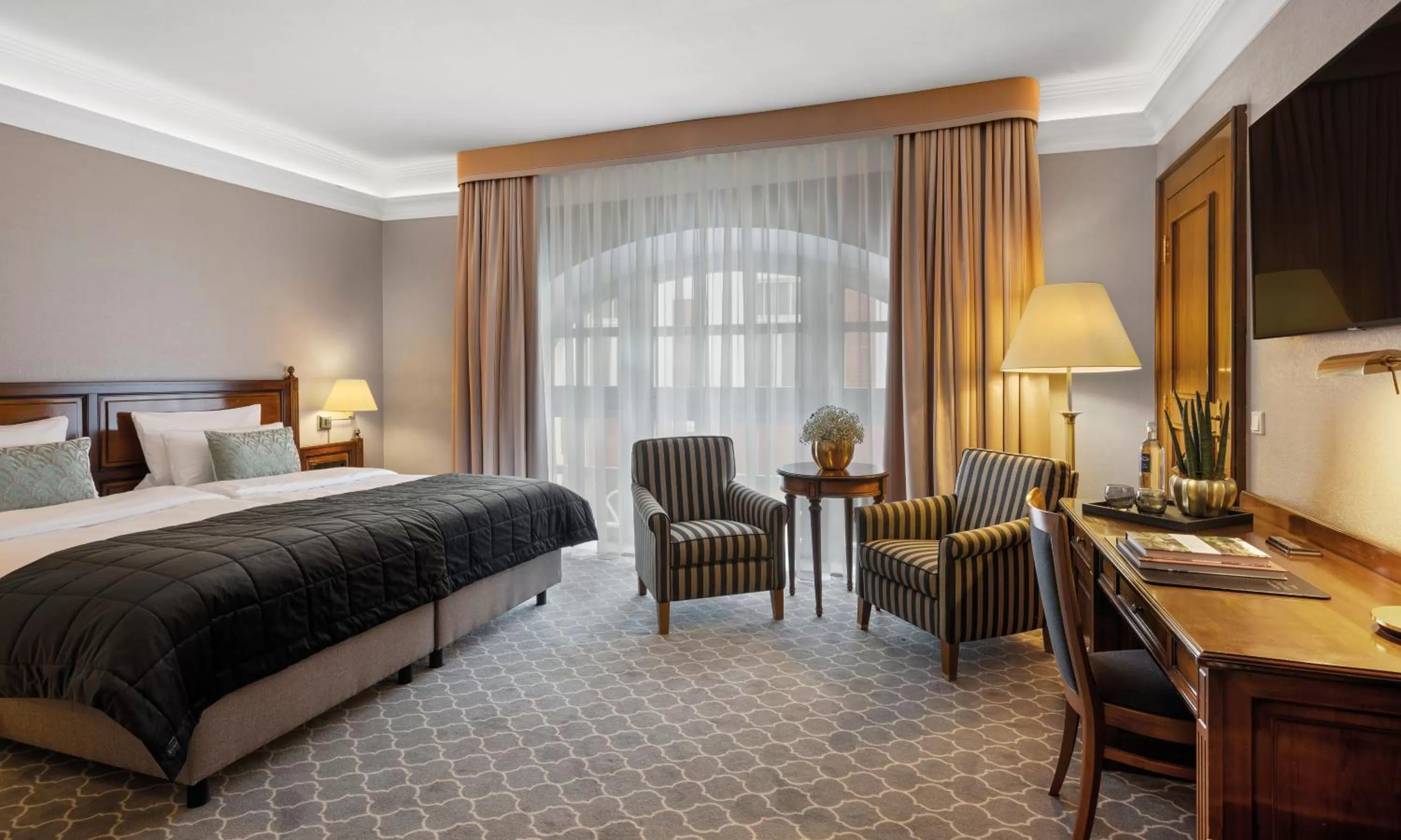 Photo of the whole room, Bed in Parkhotel Engelsburg - 4 Sterne Superior