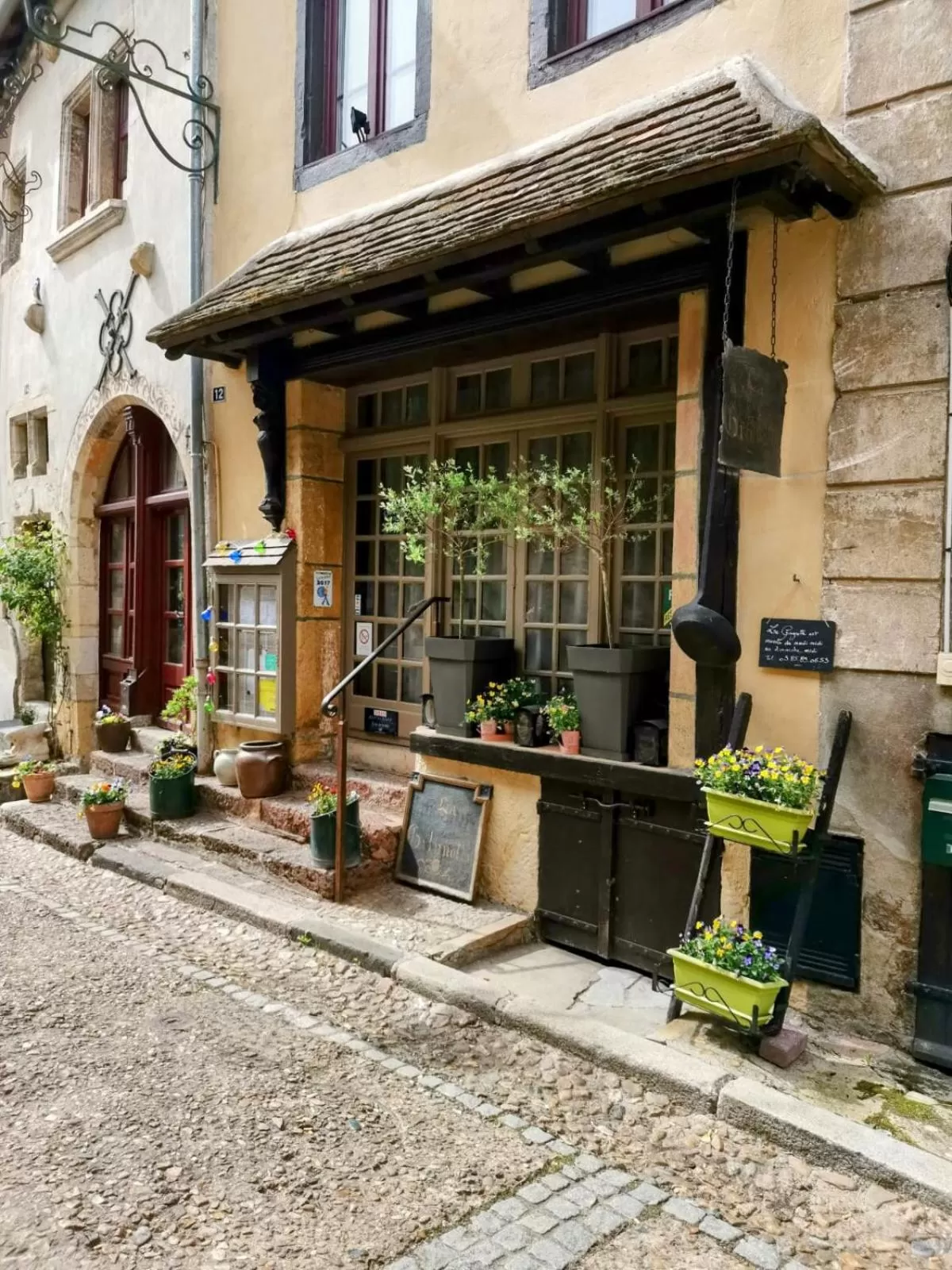 Restaurant/places to eat in Logis Hotel La Tourelle du Beffroi