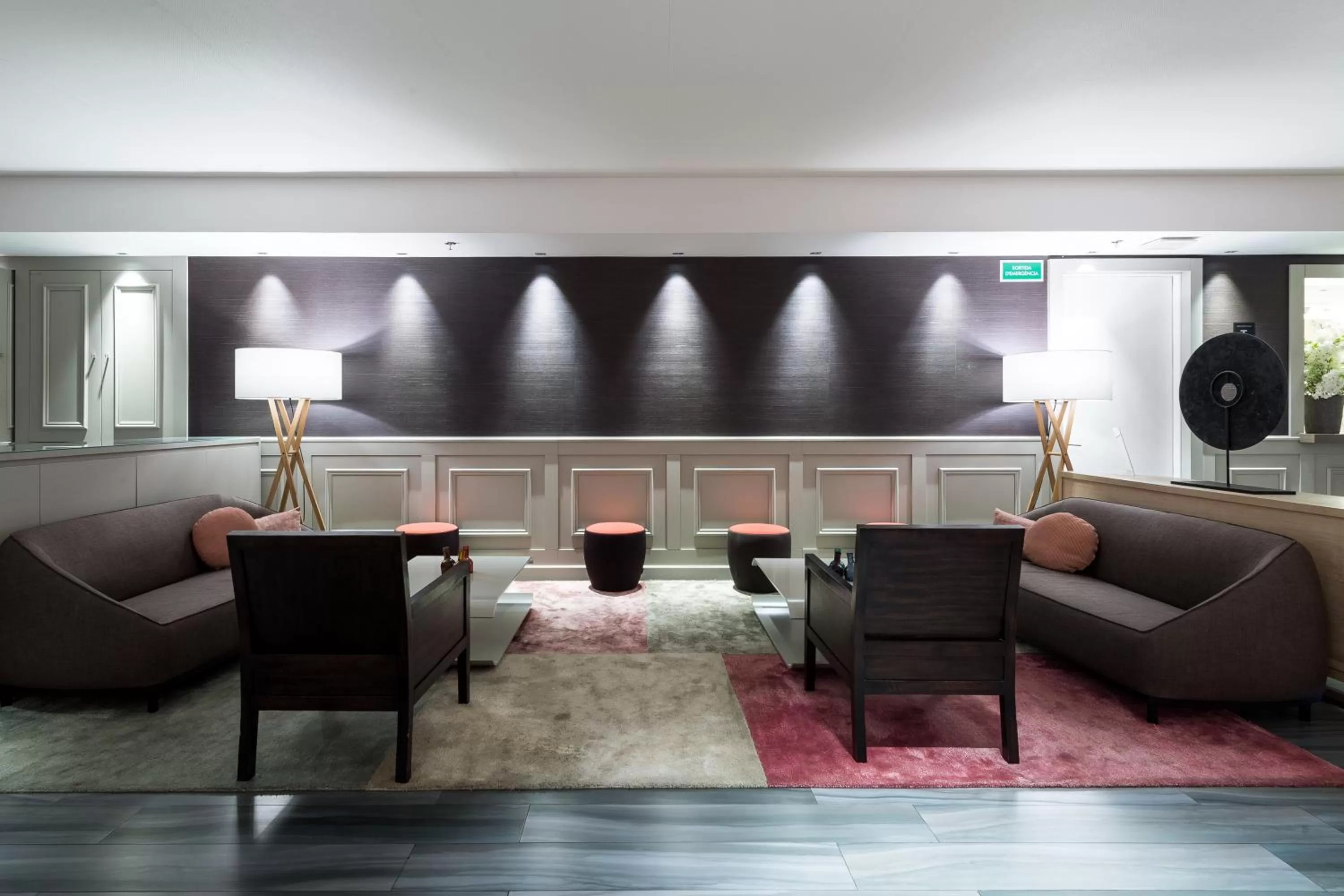 Lobby or reception in Catalonia Square 4* Sup