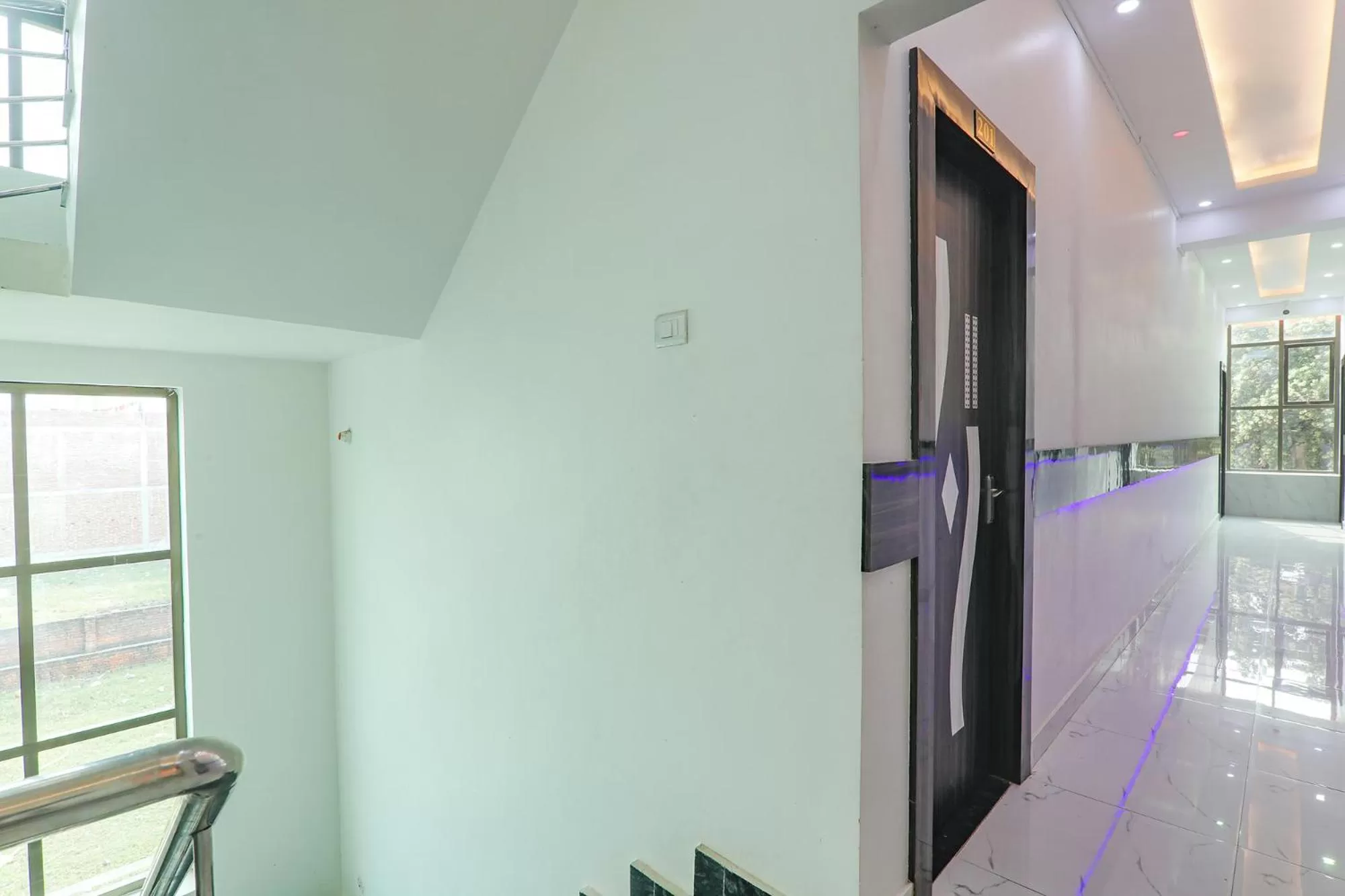 Lobby or reception in FabHotel Lumbini International