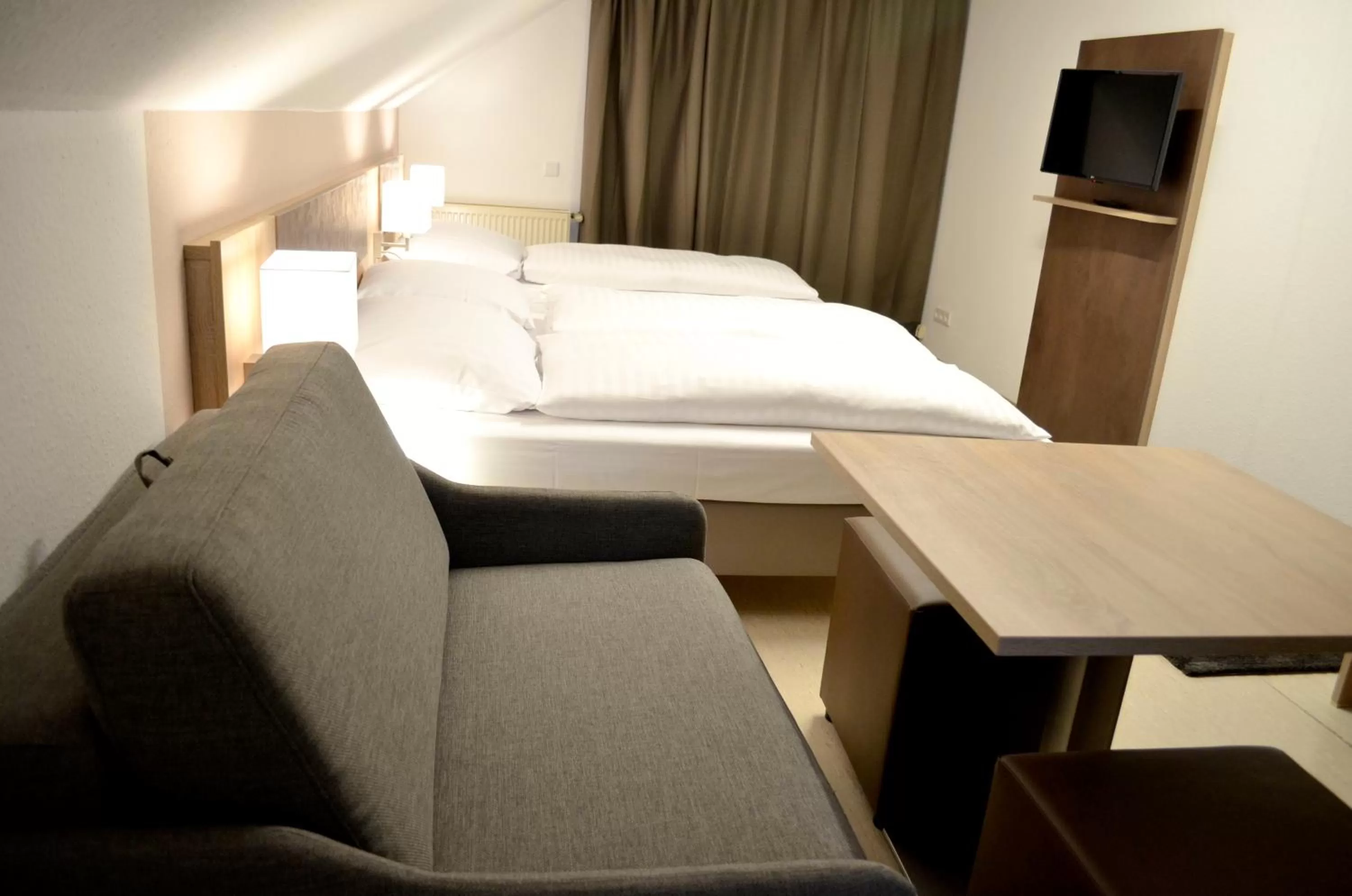 Bedroom, Bed in Hana Aparthotel