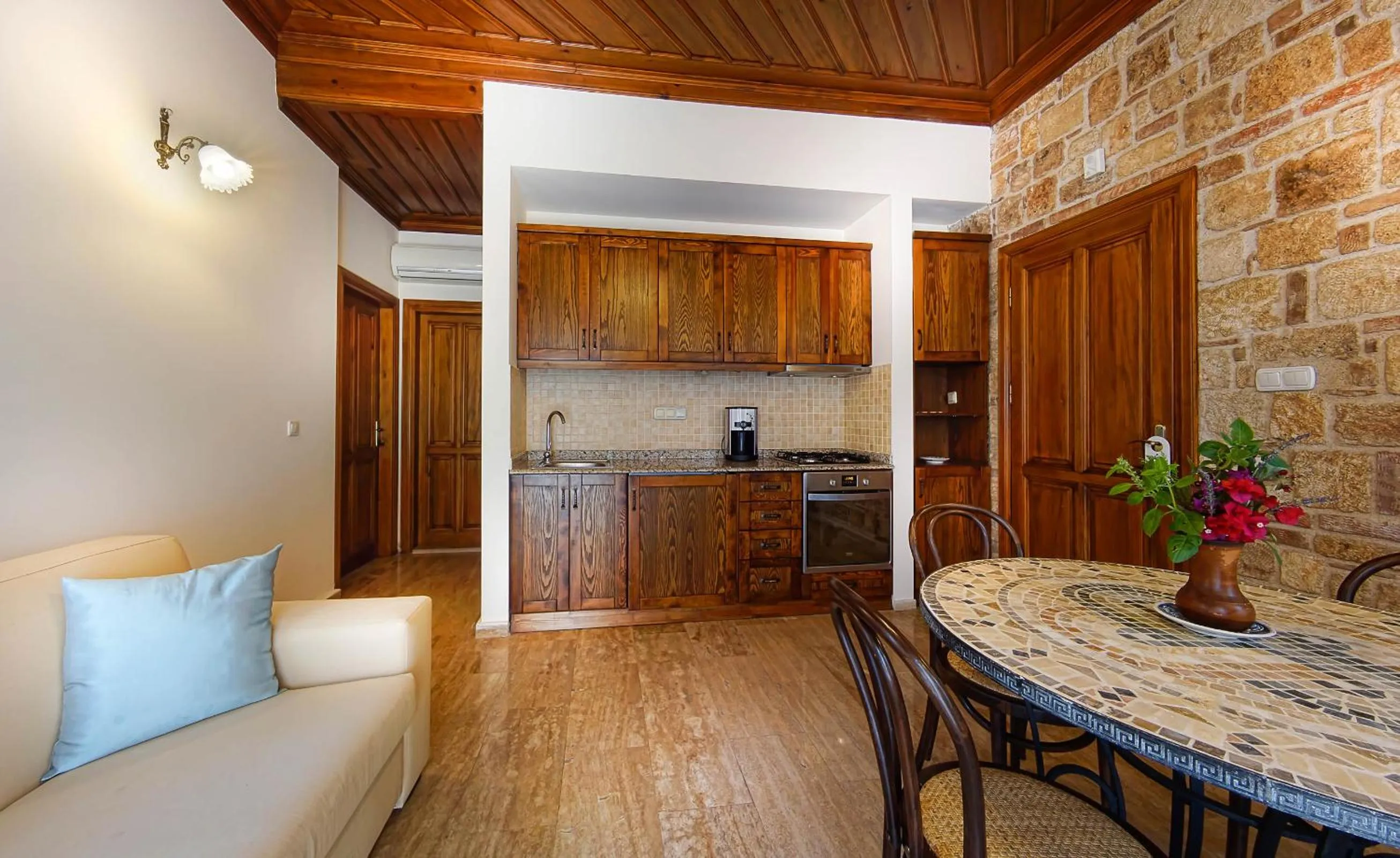 Living room in Minyon Hotel