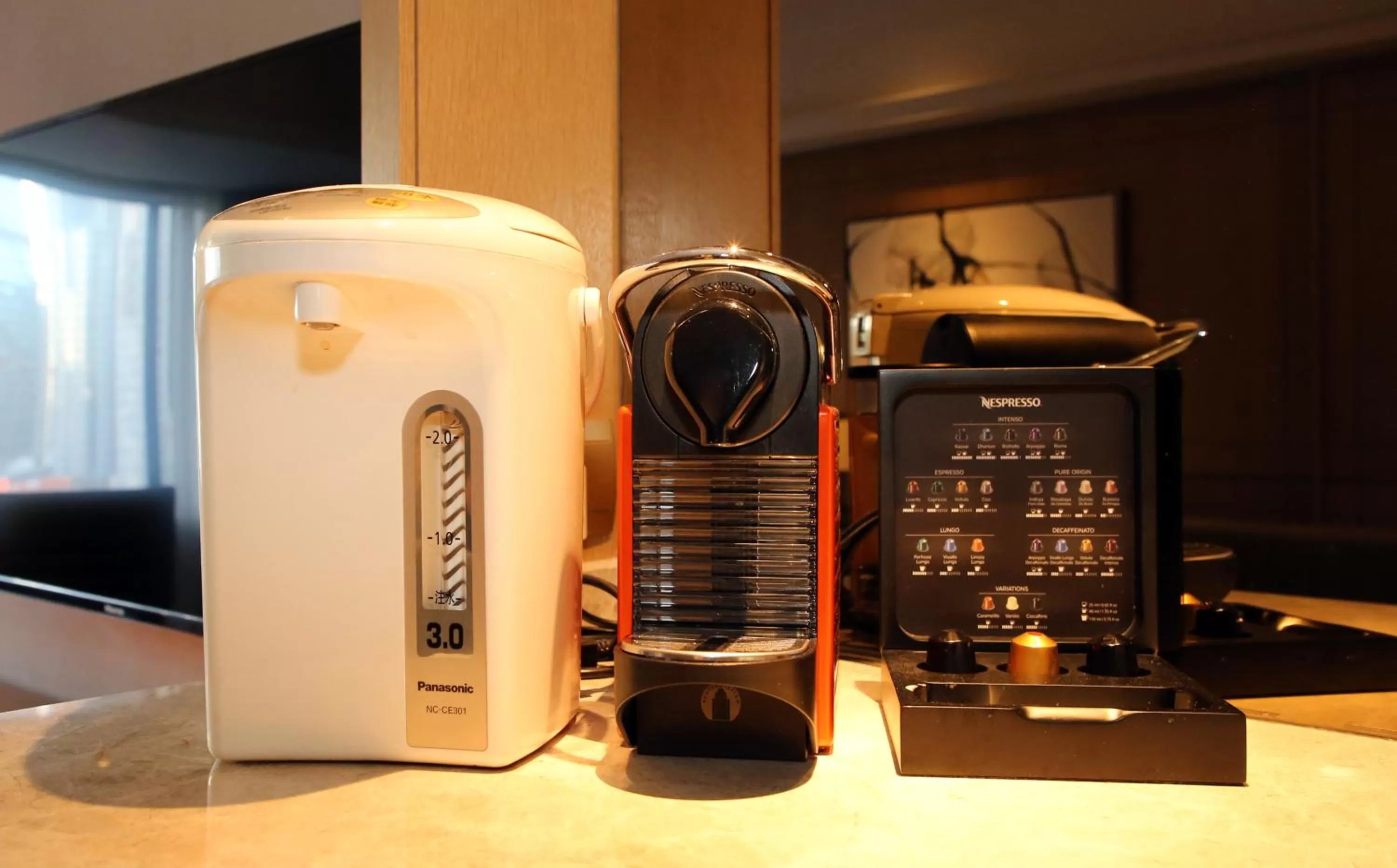 Coffee/tea facilities in Shangri-La Qingdao