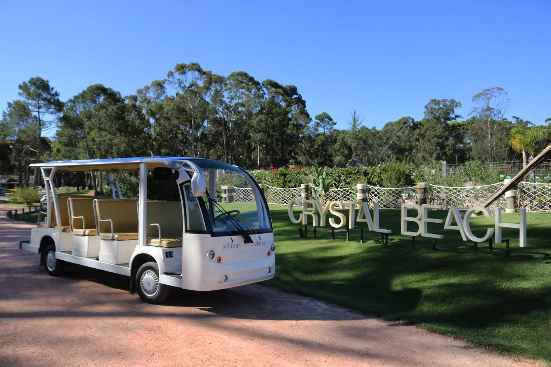 shuttle in Solanas Punta del Este & Crystal Beach