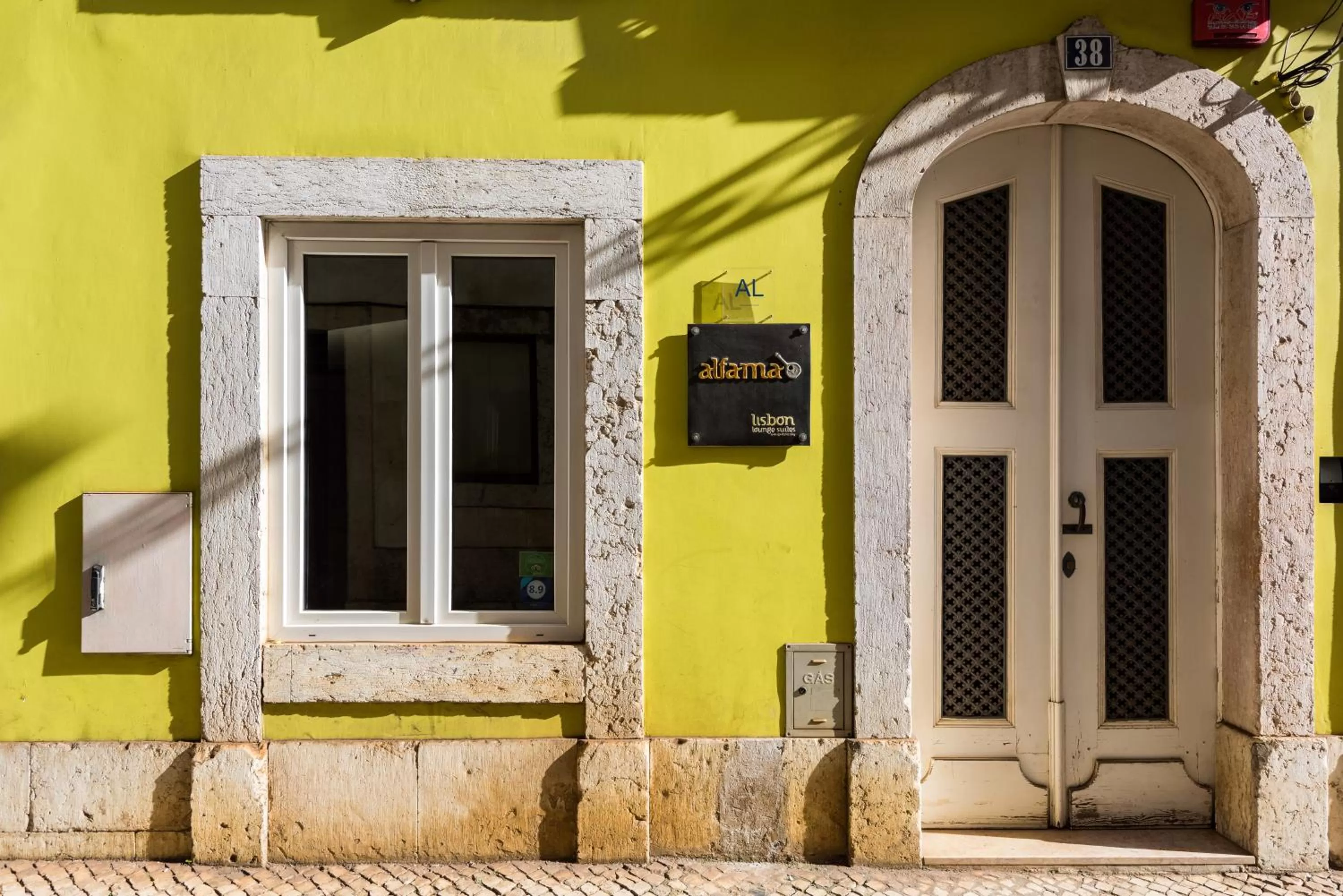 Property building in Alfama - Lisbon Lounge Suites