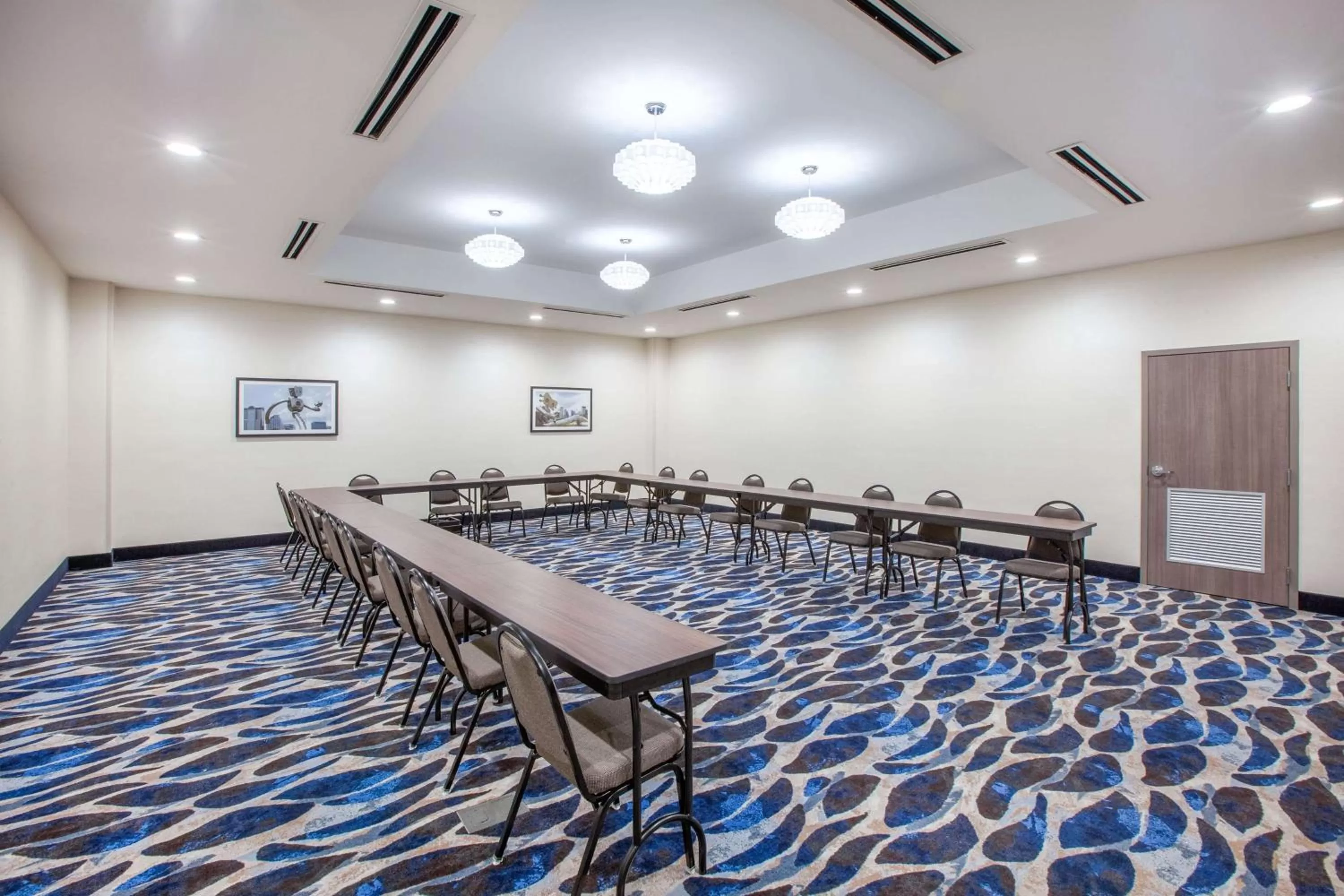 On site in La Quinta by Wyndham Dallas Duncanville