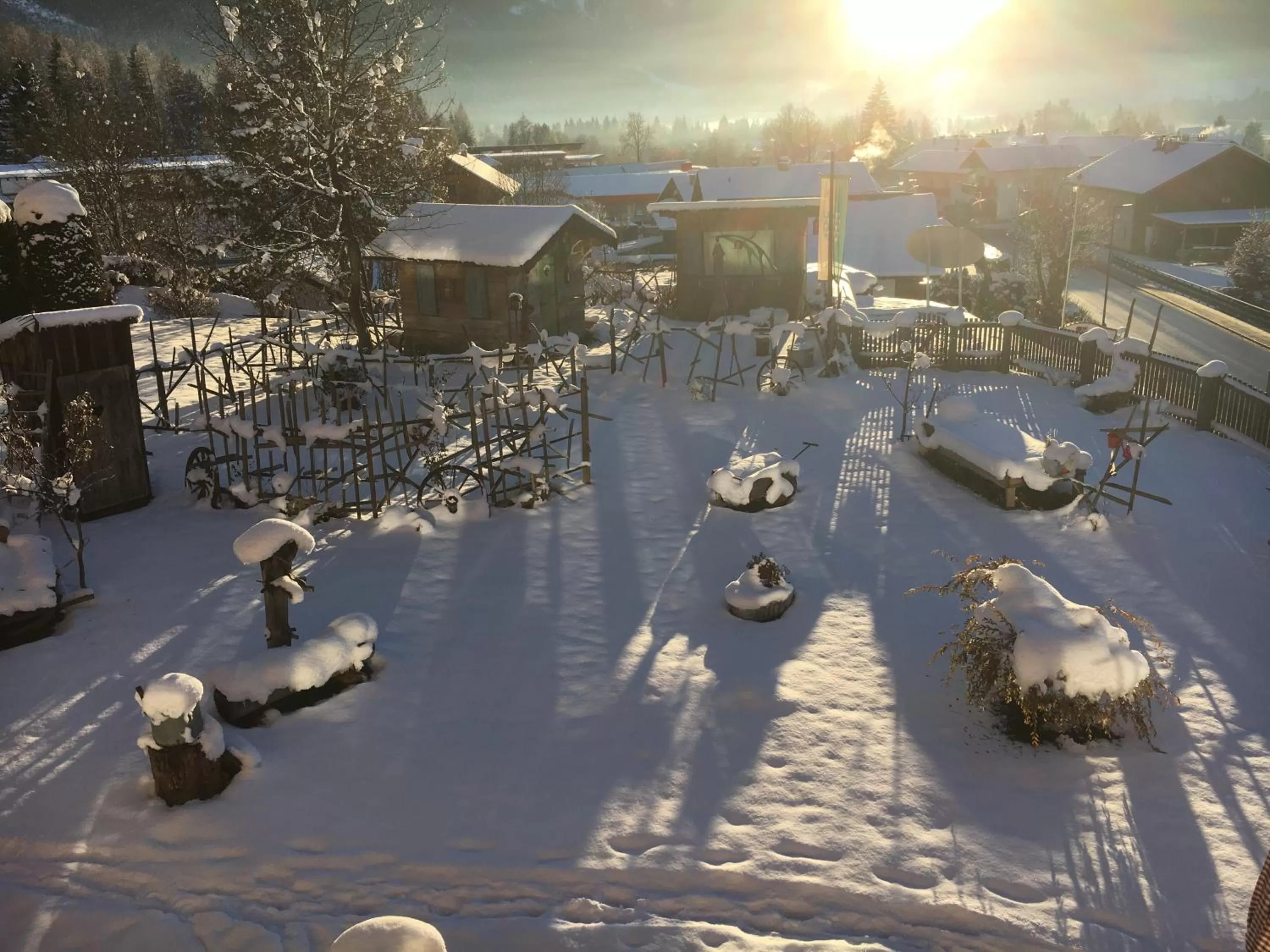 Garden, Winter in Hotel zum Urviech -Erwachsenenhotel-