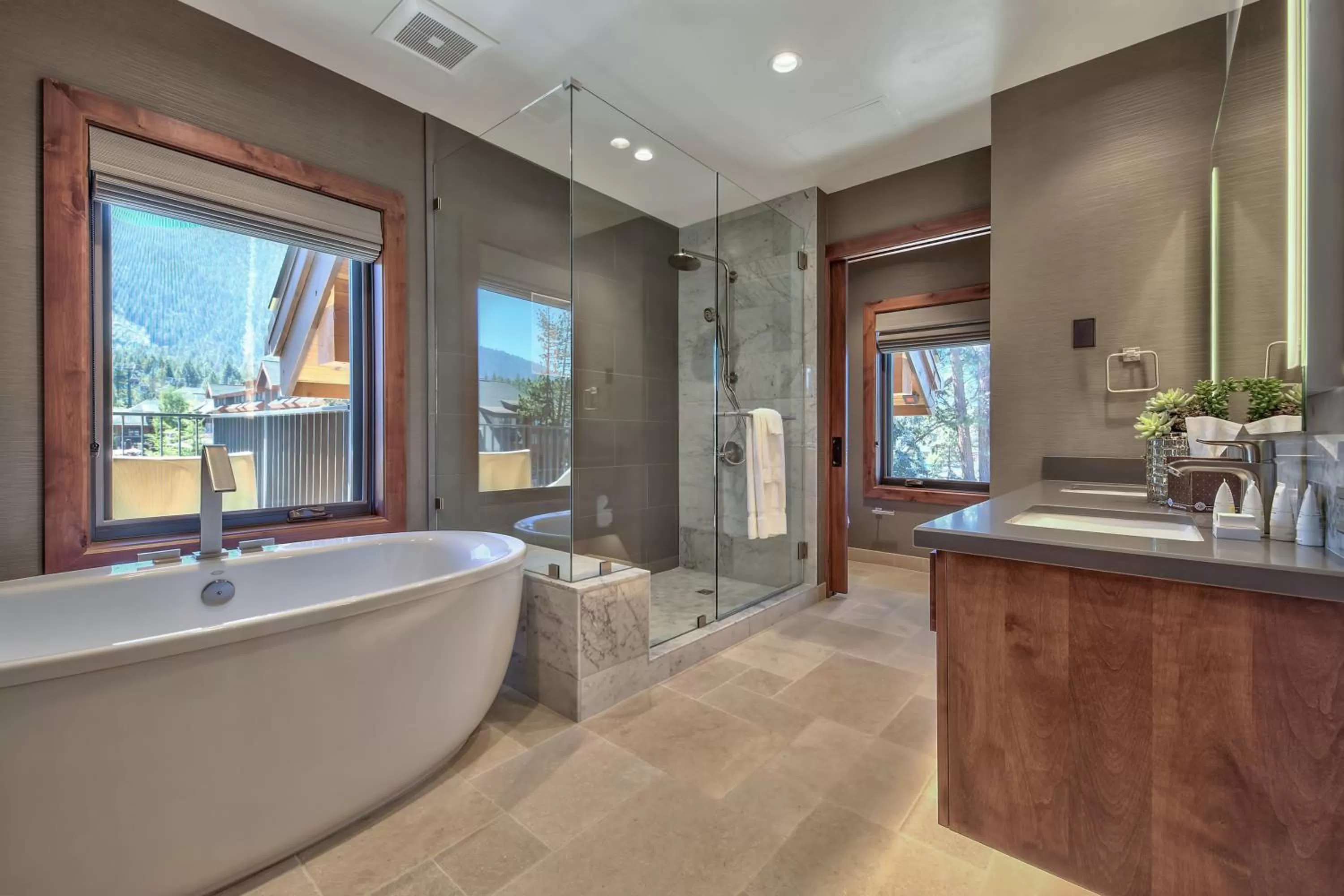 Bathroom in Zalanta, A Vail Resorts Property