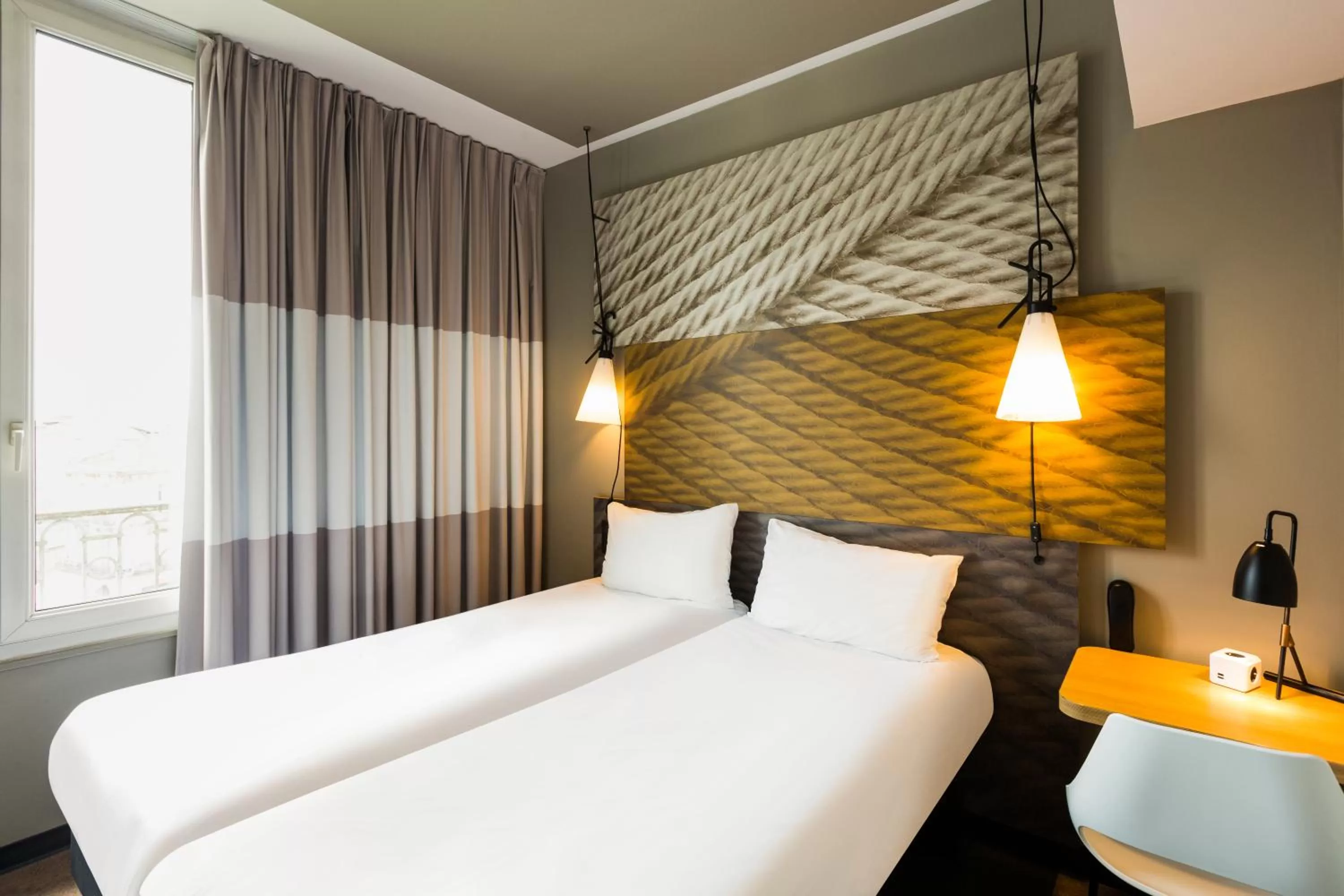 Bed in ibis Bordeaux Centre Gare Saint Jean Euratlantique