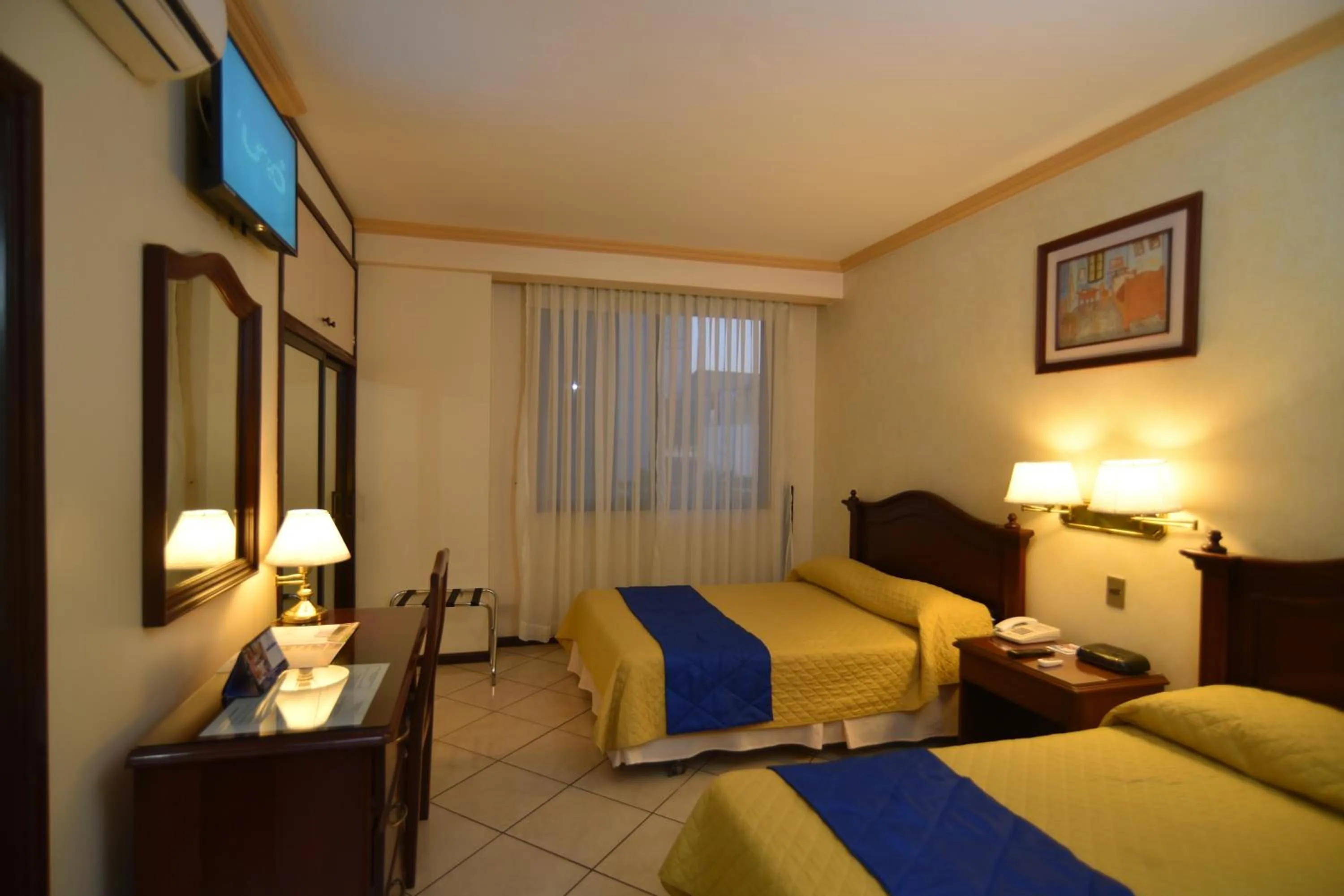 Bedroom in Hotel Continental Park