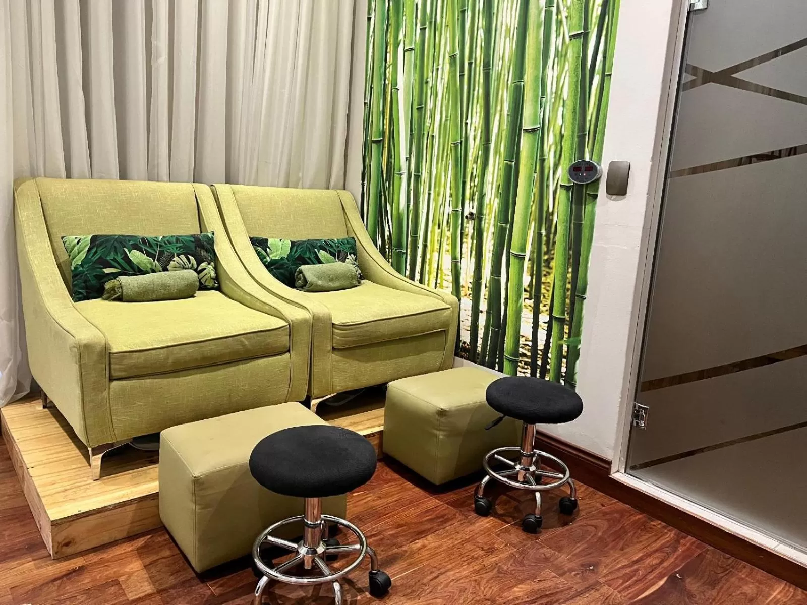 Spa and wellness centre/facilities in One O Eight Boutique Hotel