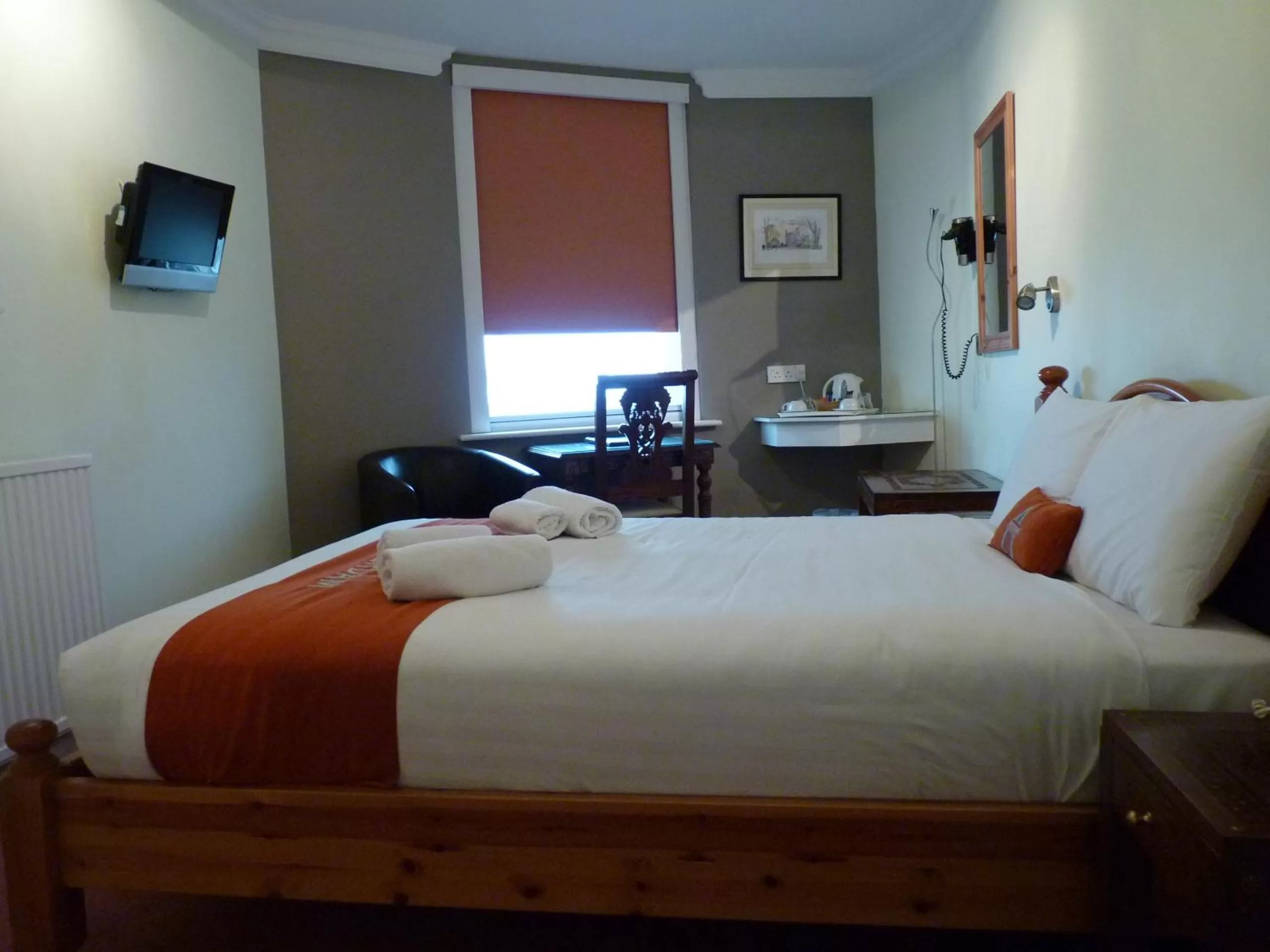 Bedroom, Bed in Amsterdam Hotel Brighton Seafront