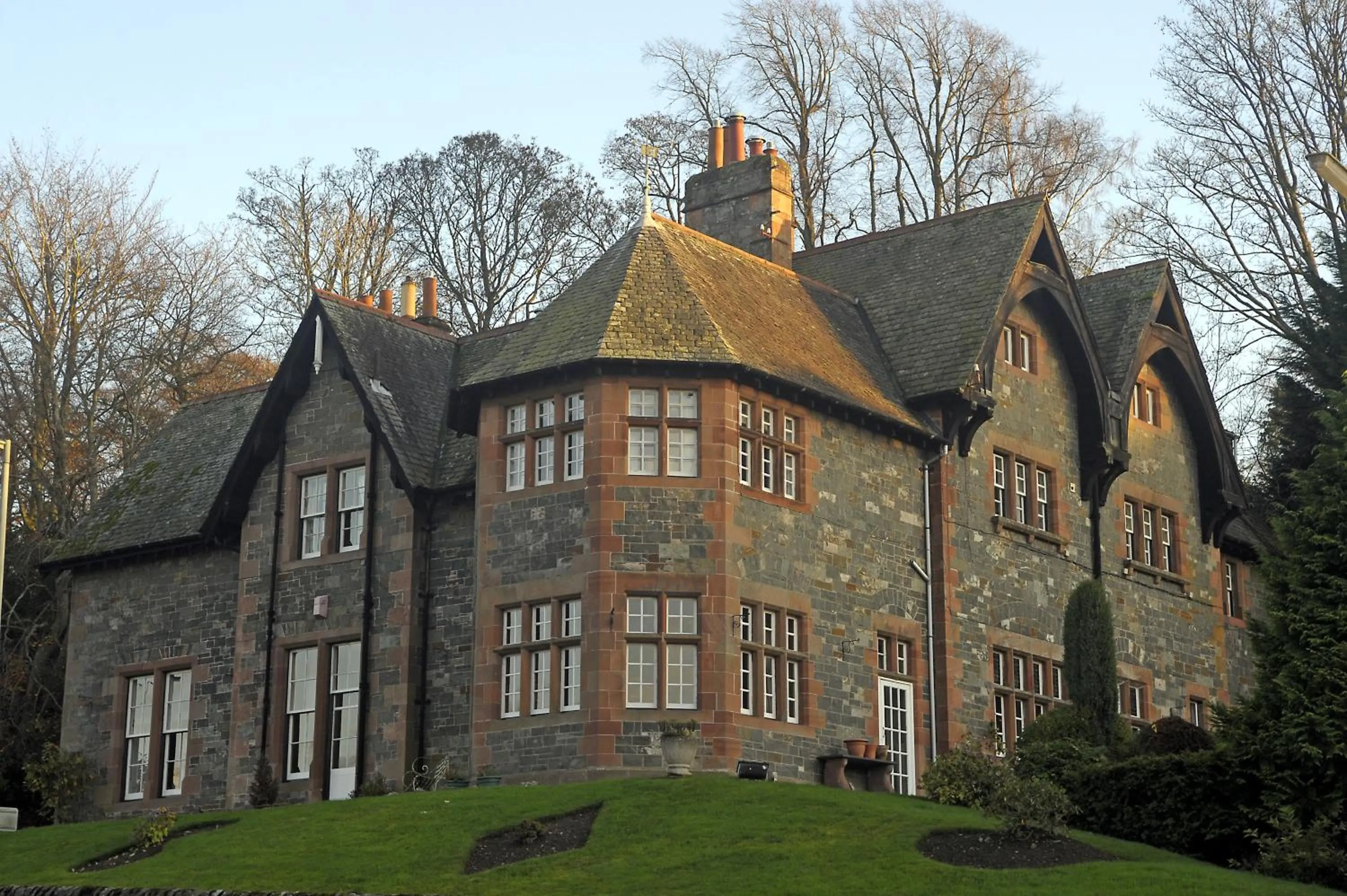 Property building in The Glen Guesthouse