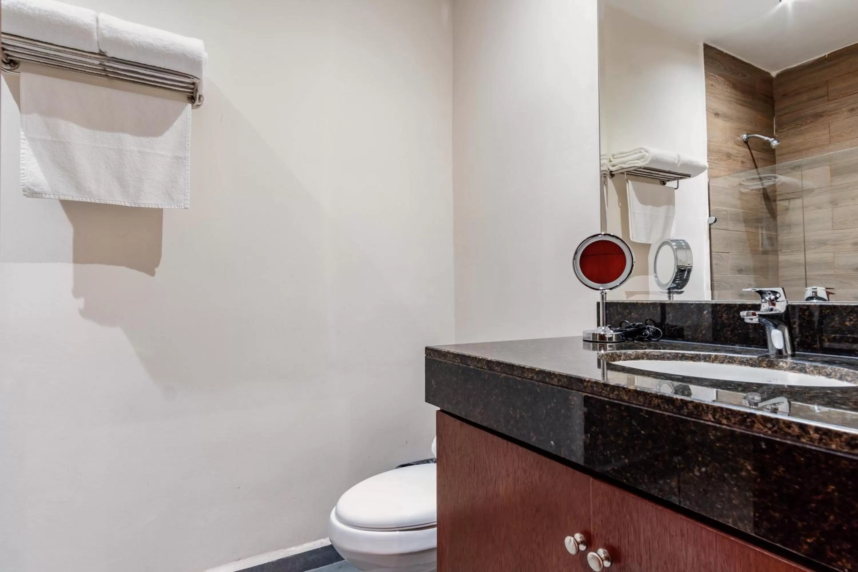 Bathroom in Youssef Exceptionnel Merida