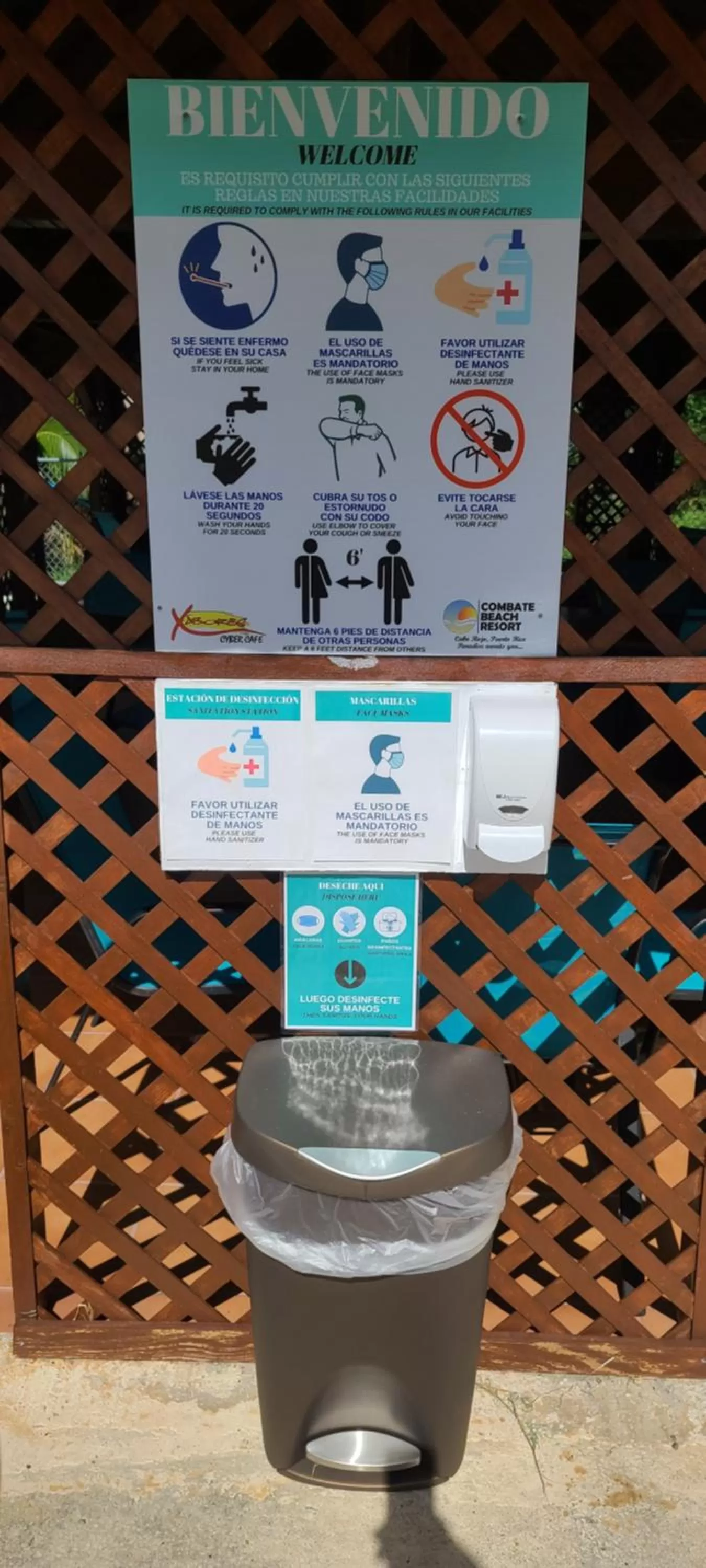 Logo/Certificate/Sign in Combate Beach Resort