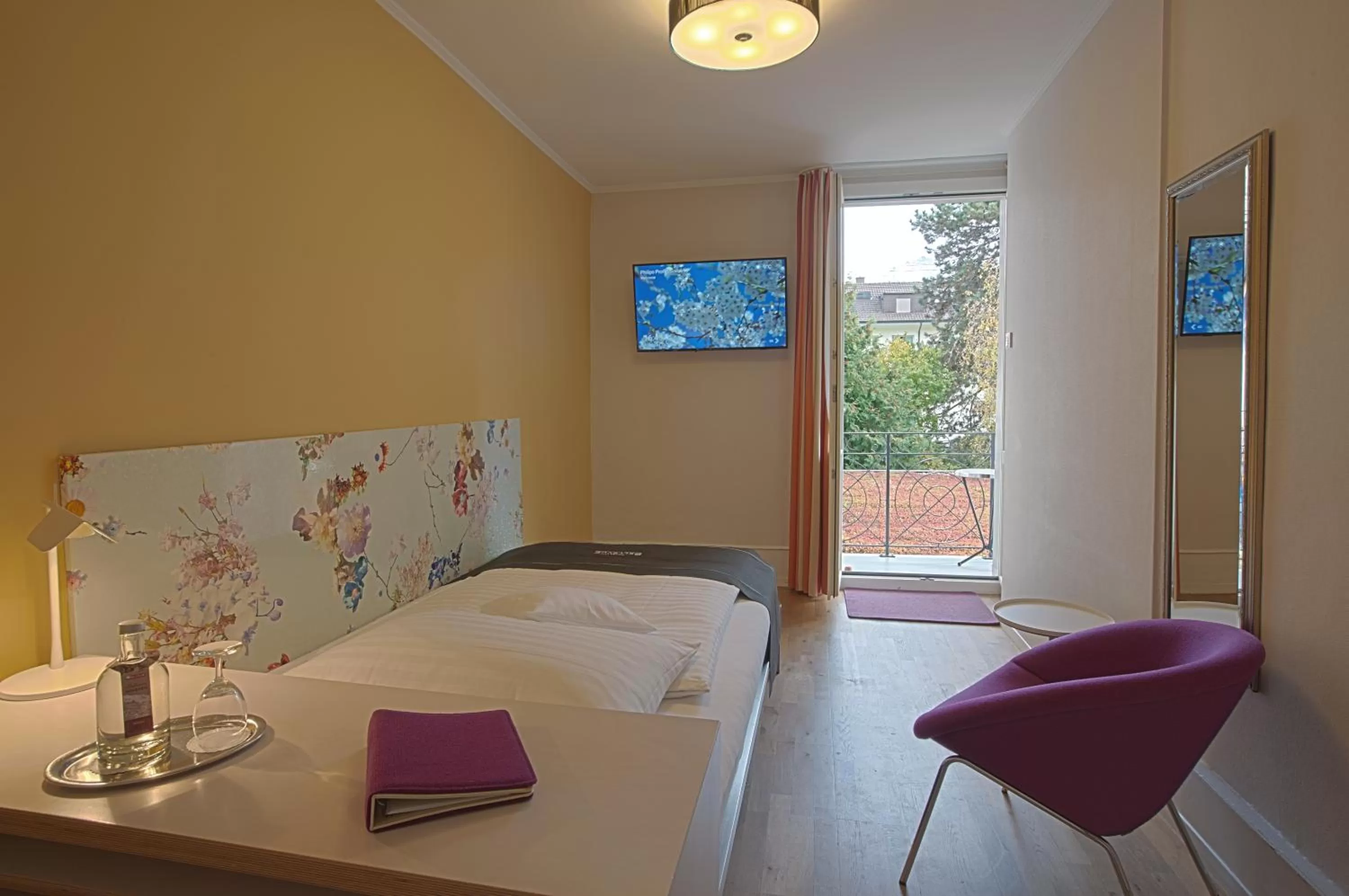 Bed in Boutique Hotel Bellevue