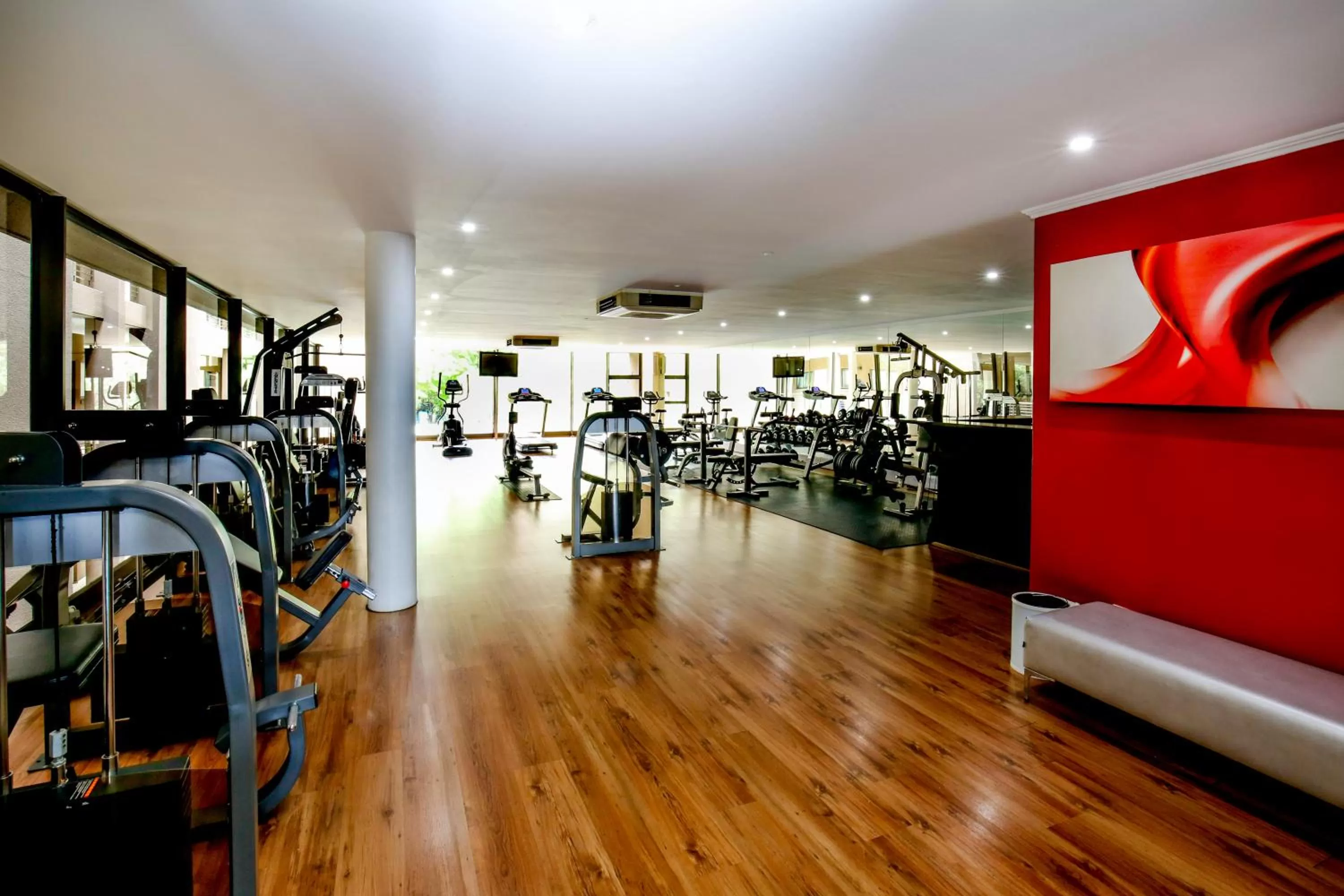 Fitness centre/facilities in The Nicol Hotel and Apartments