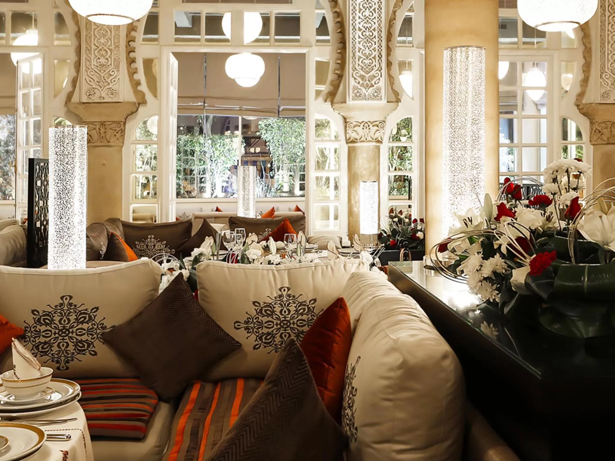 Restaurant/places to eat in La Tour Hassan Palace