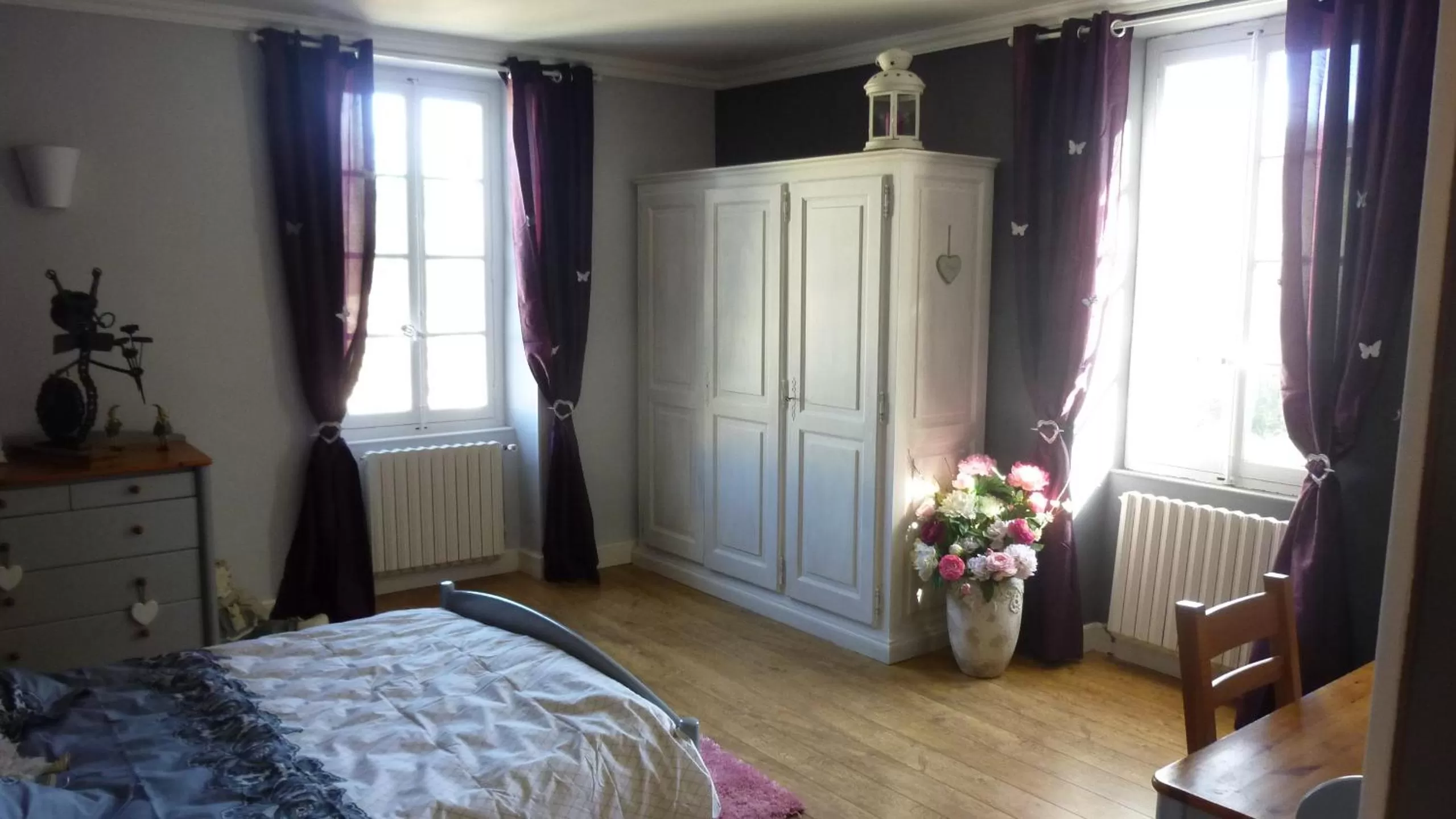 Photo of the whole room, Bed in Le Fer en Cèze