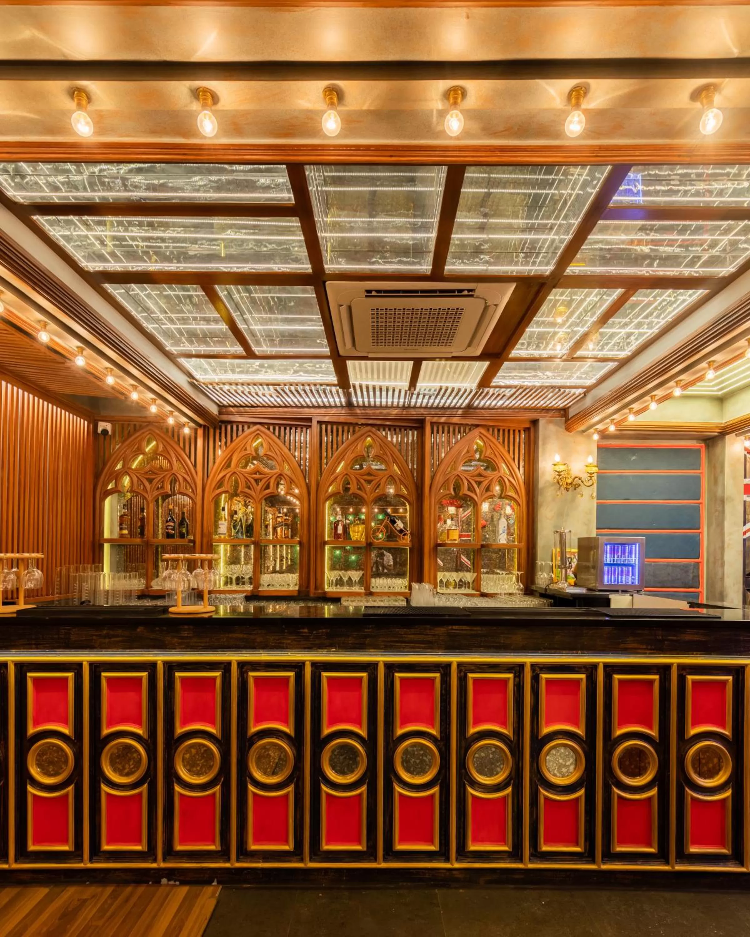 Lounge or bar in The Grand Shaurya