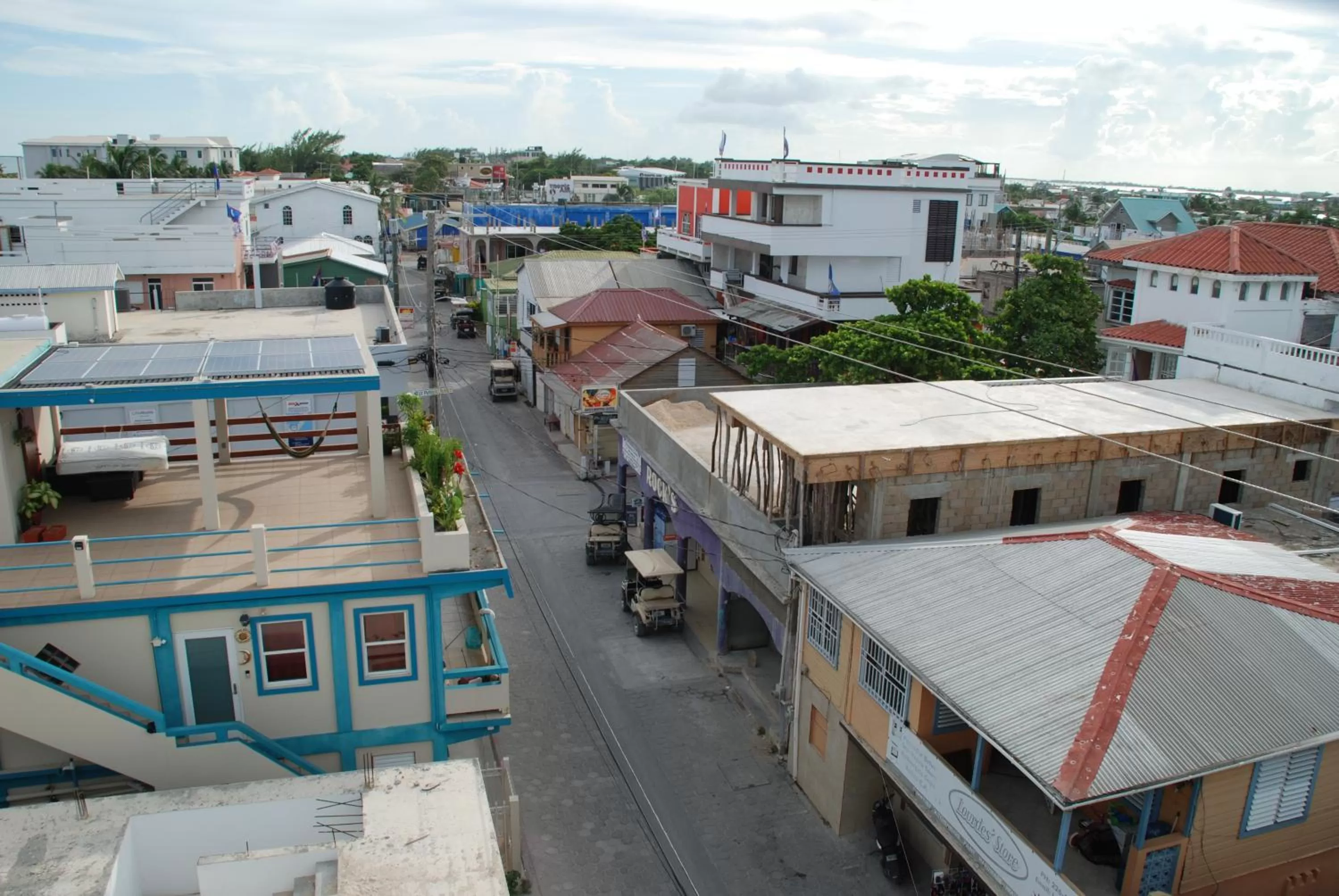 Hotel Coastalbay 2 & Golf Cart Rental