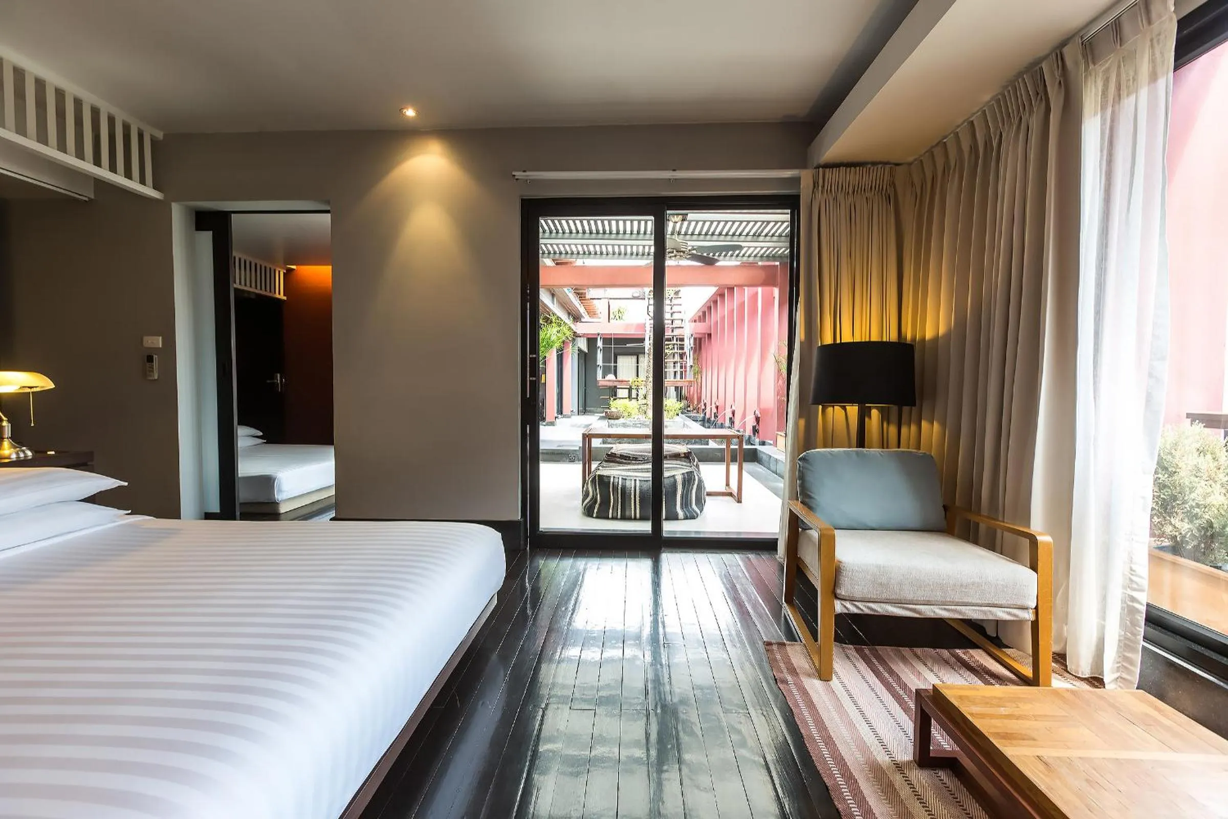 Balcony/Terrace, Bed in Loogchoob Homestay