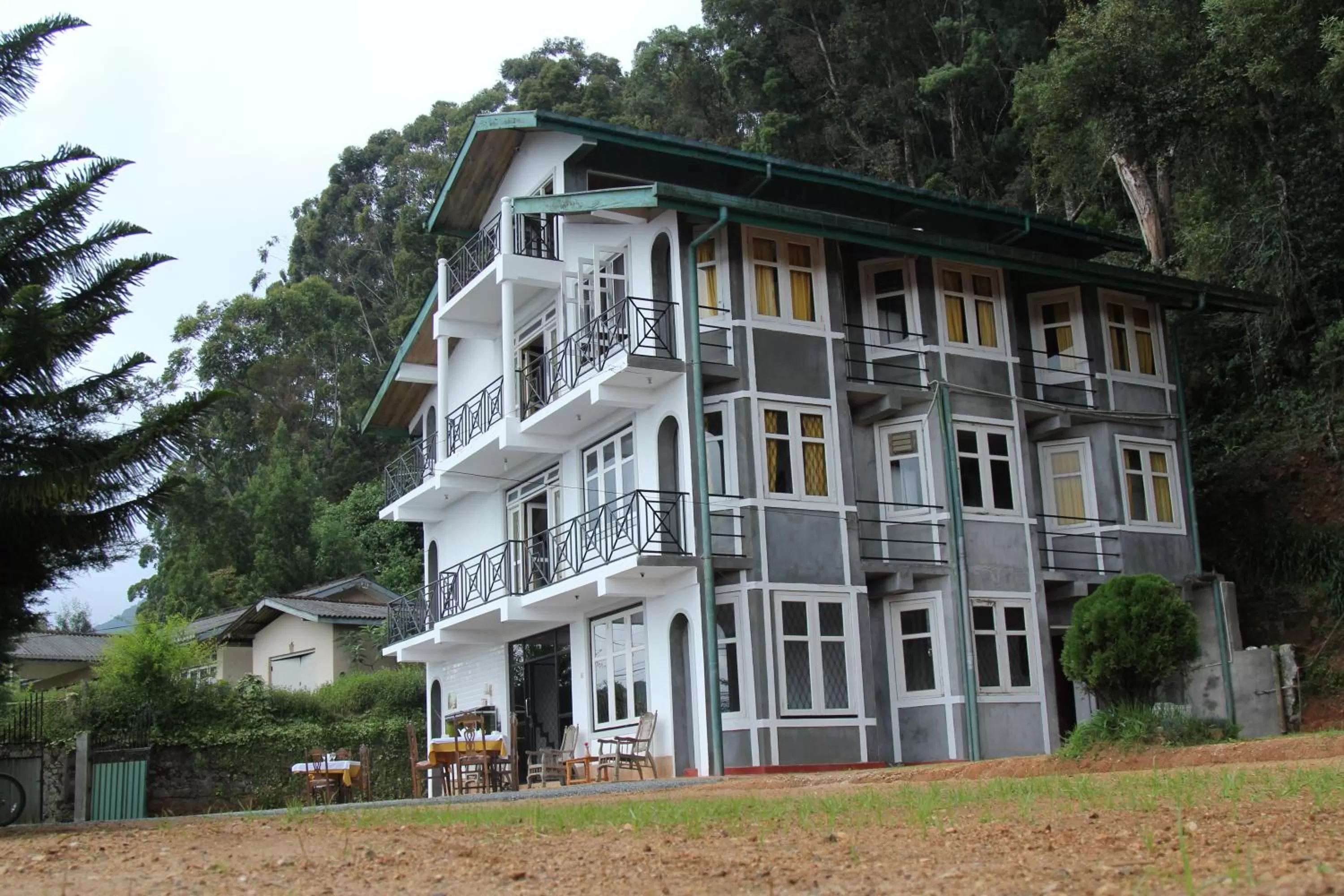 Property Building in Panorama Accommodations Nuwara Eliya