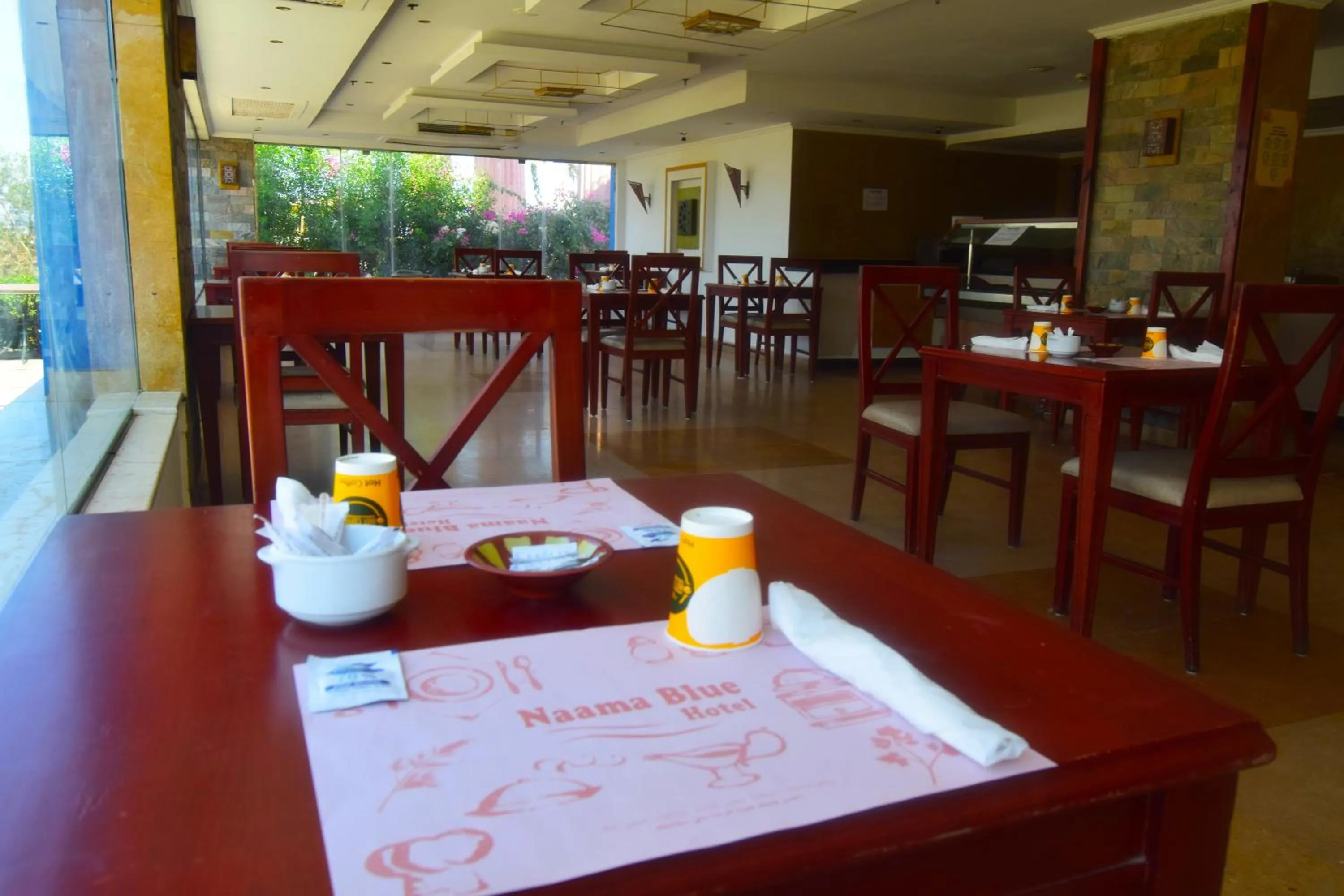 Restaurant/places to eat in Naama Blue Hotel