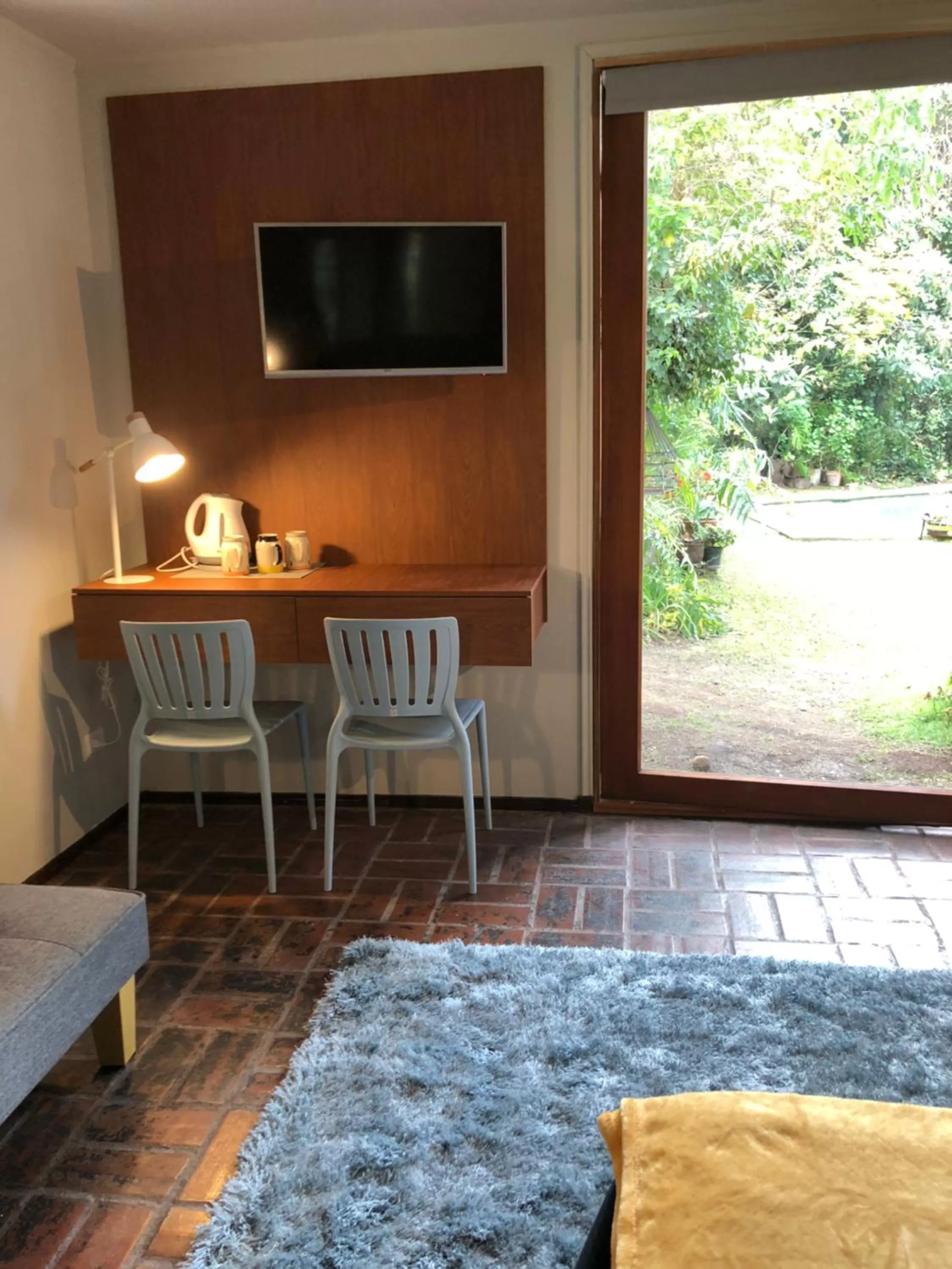 TV/Entertainment Center in Rent apart Las Condes