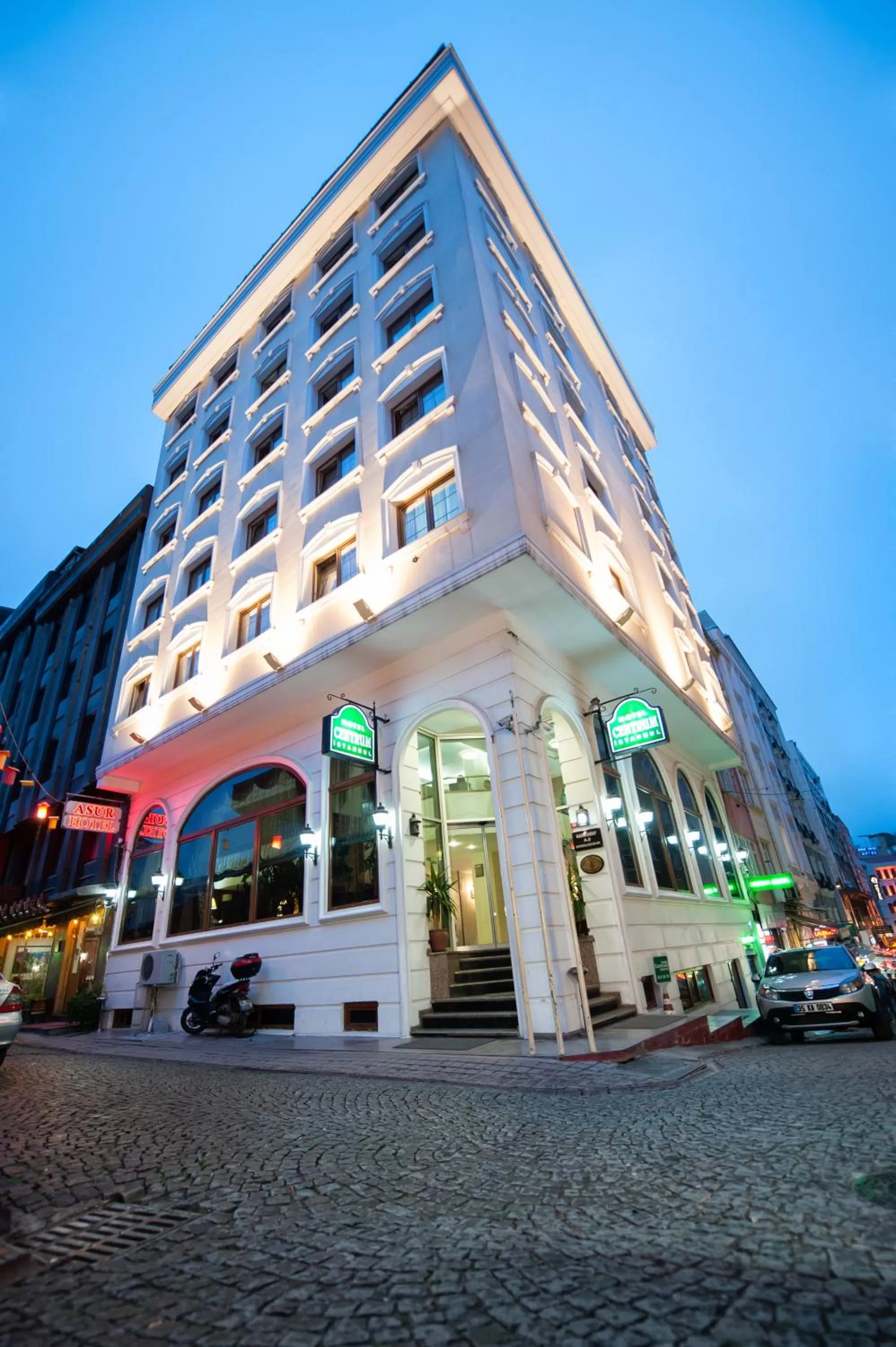 Facade/entrance in Hotel Centrum Istanbul