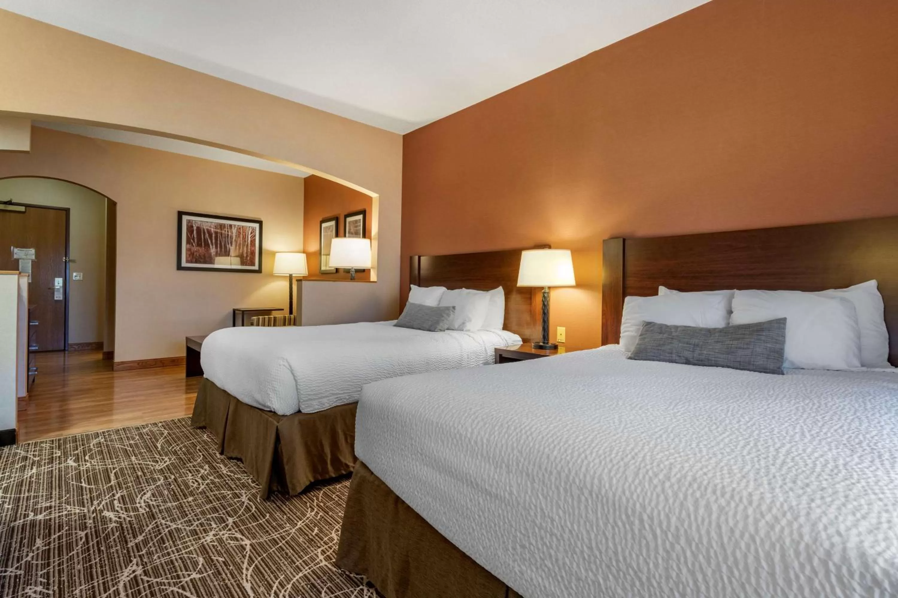 Photo of the whole room, Bed in Best Western Plus Chelsea Hotel