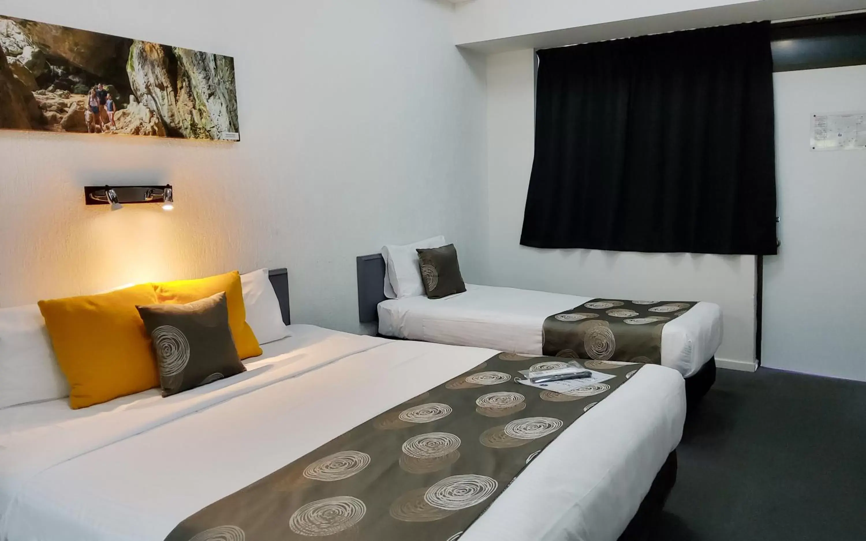 Twin Room - Disability Access (Non Pet) in Archer Park Motel Twin Room - Disability Access (Non Pet) in Archer Park Motel