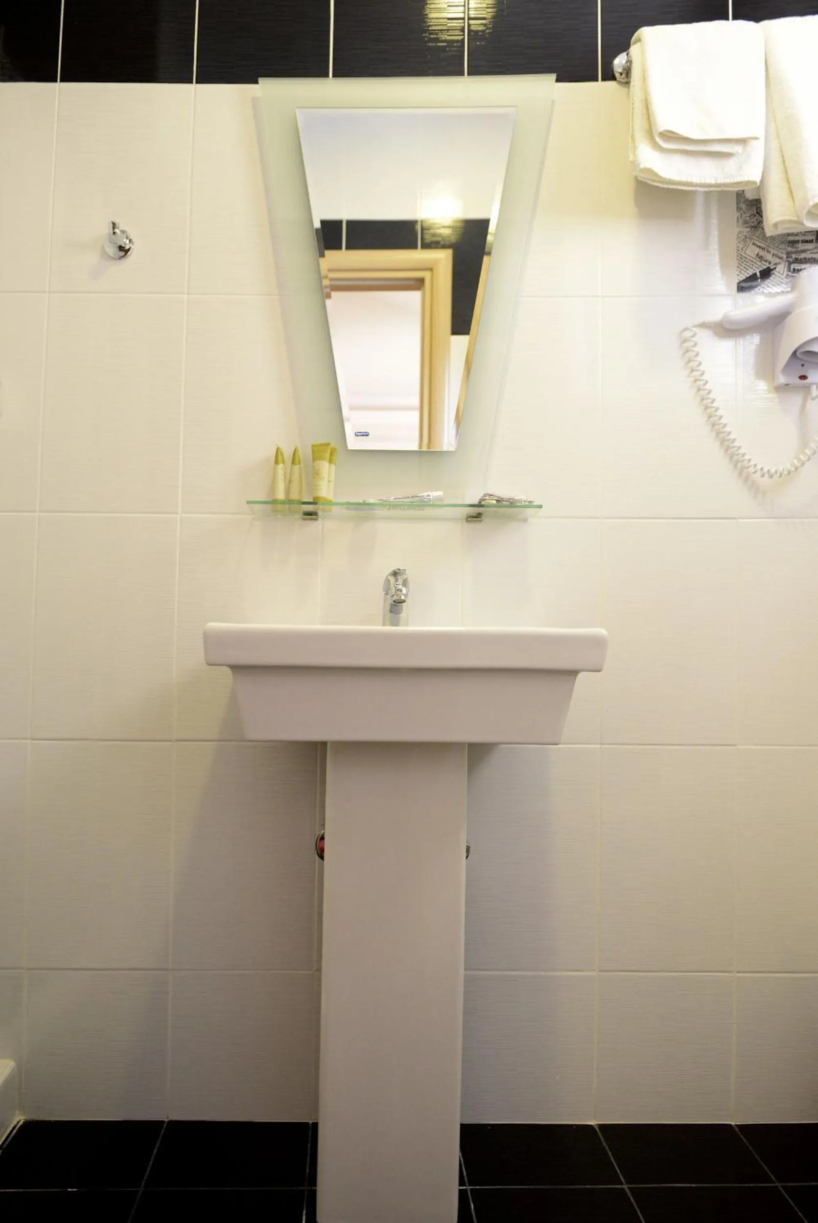 Bathroom in Phidias Hotel