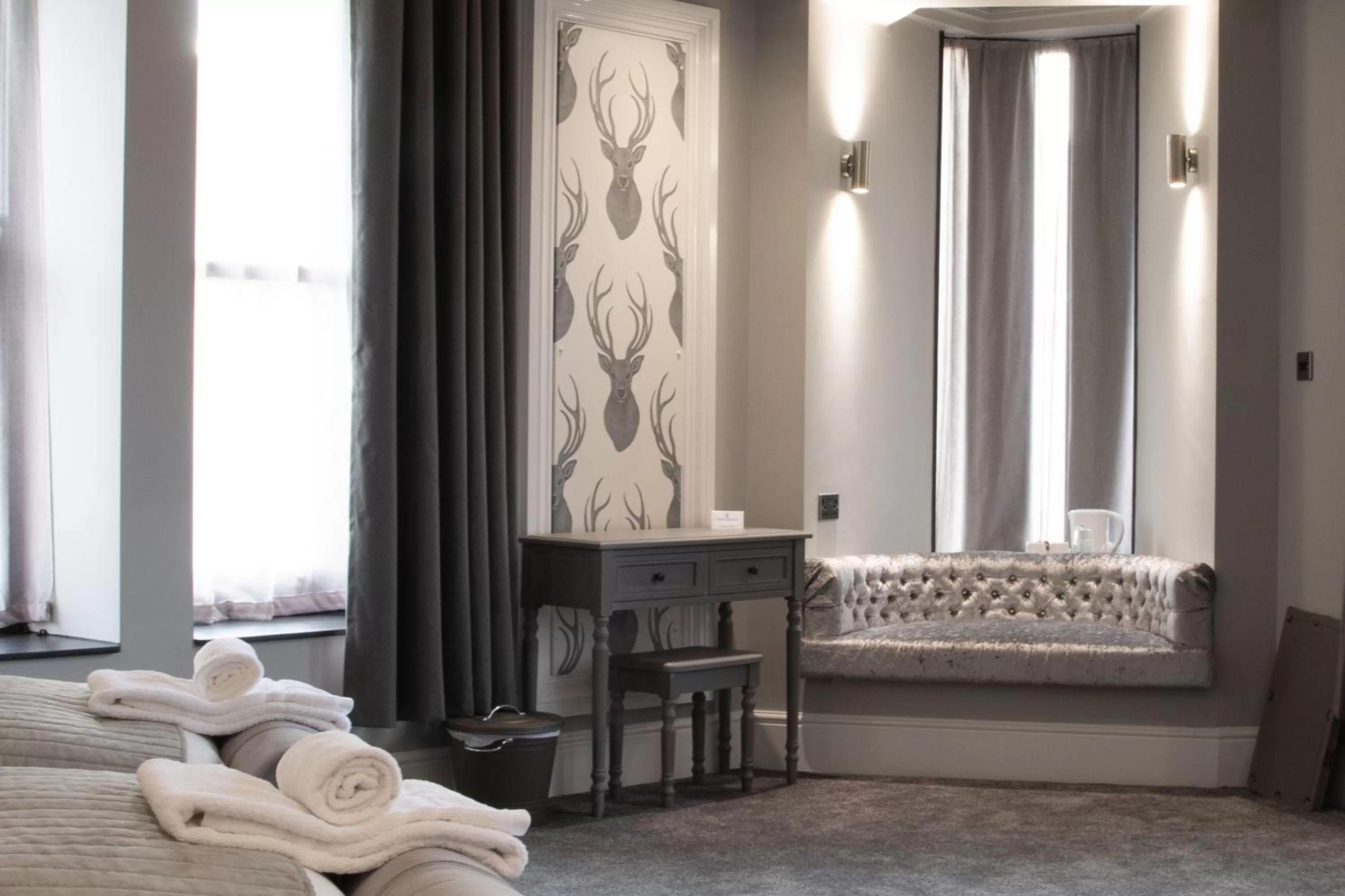 Bed in The Glebe Hotel