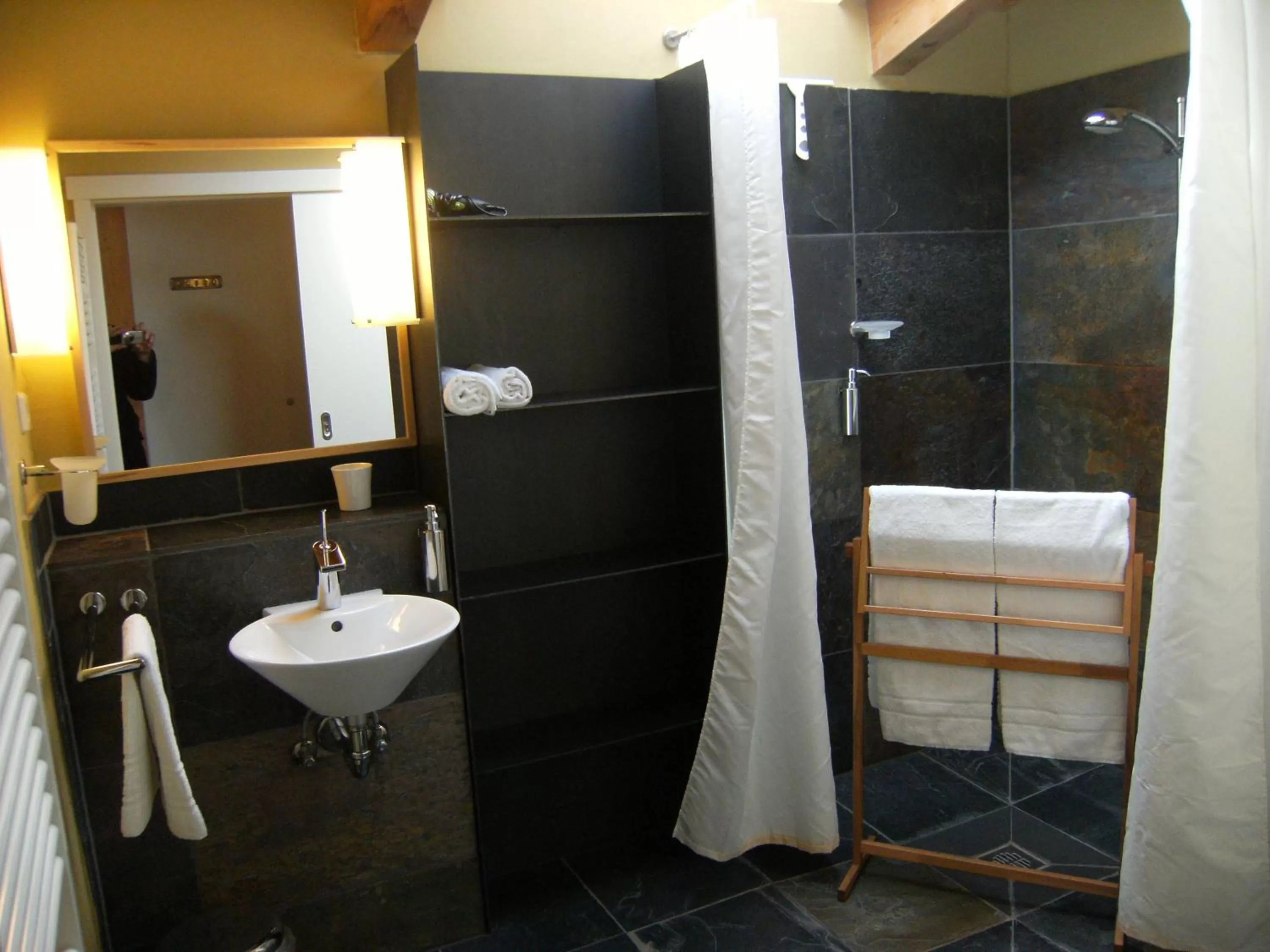 Bathroom in Hotel Alter Hafenspeicher