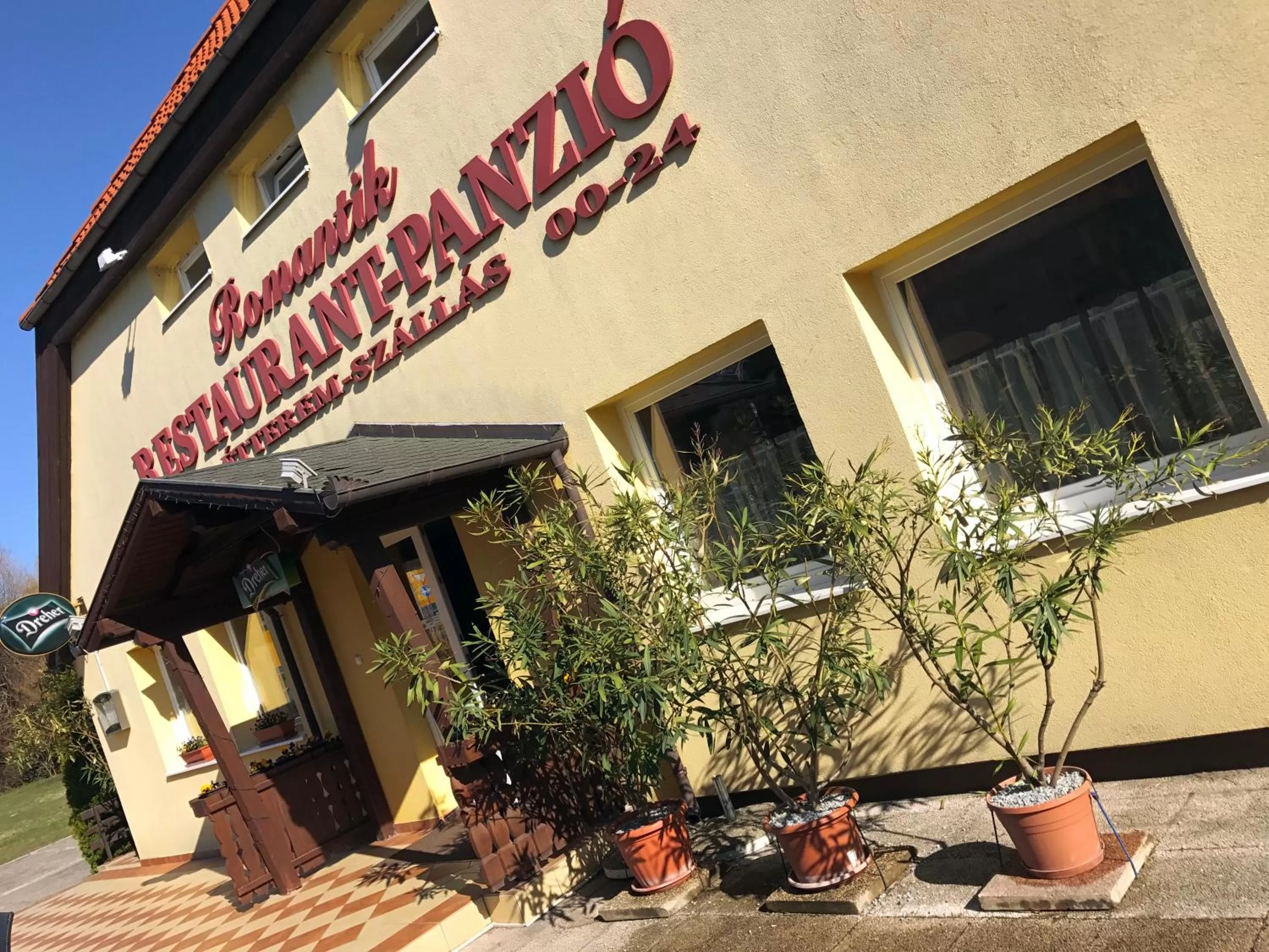 Balcony/Terrace in Romantik Étterem - Panzió