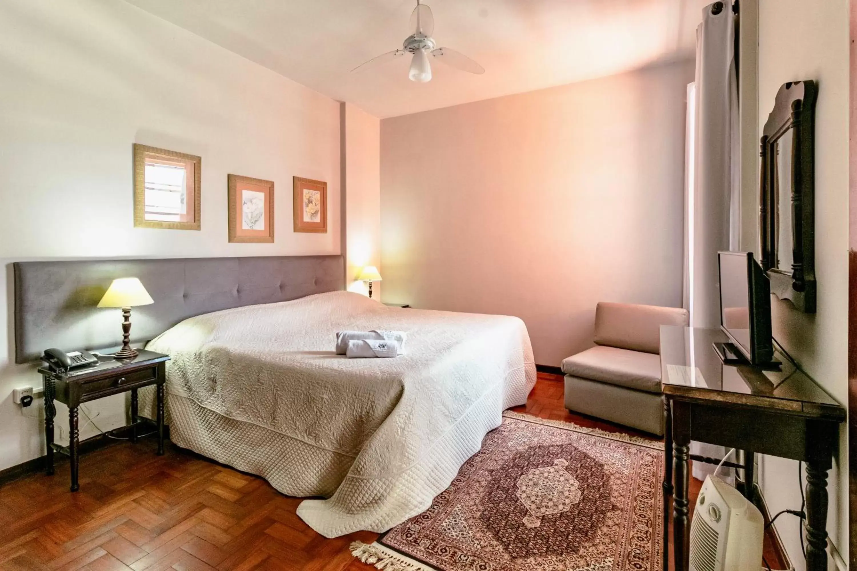 Deluxe Double Room in Hotel San Rafael Deluxe Double Room in Hotel San Rafael