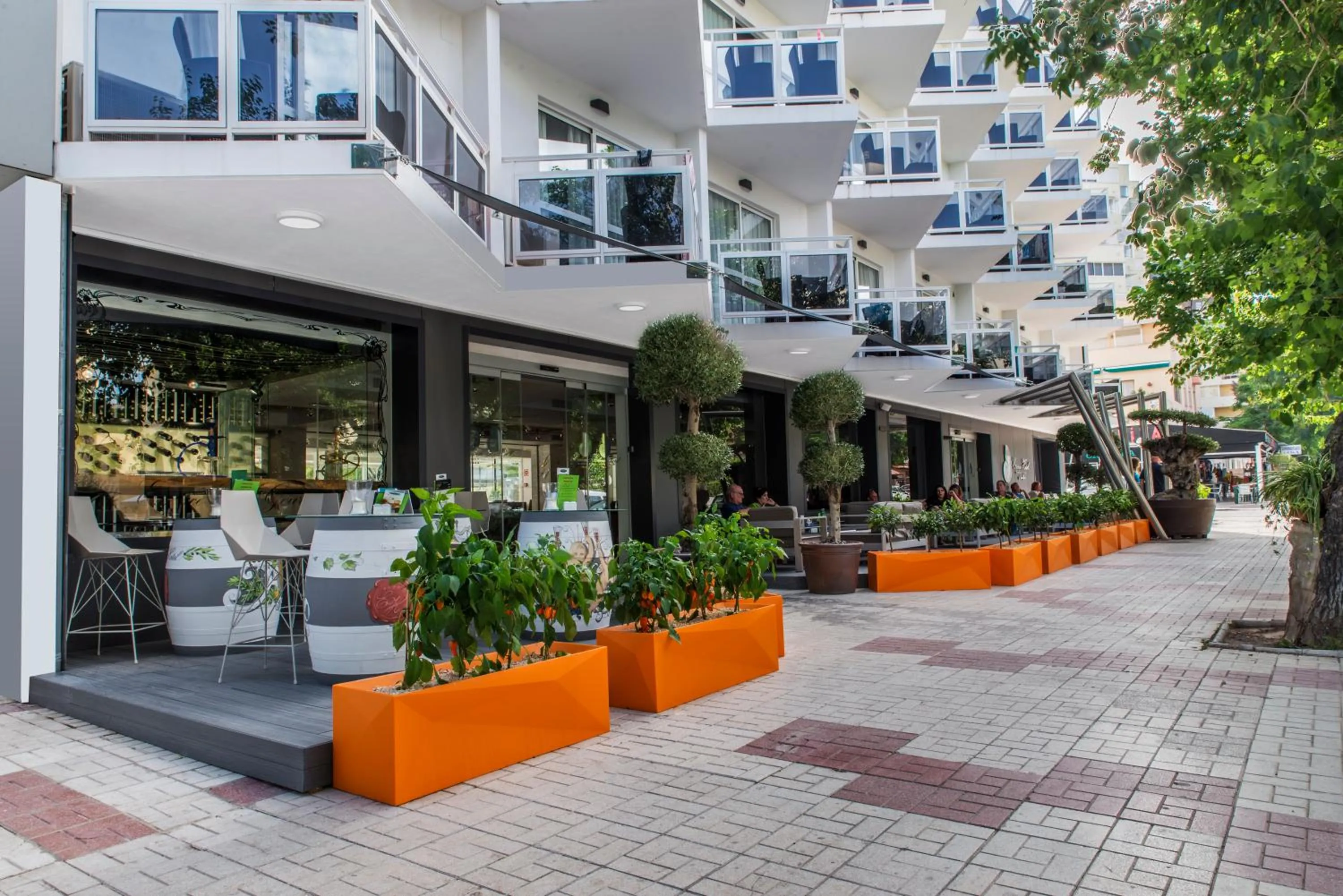 Facade/entrance in Essence Hotel Boutique