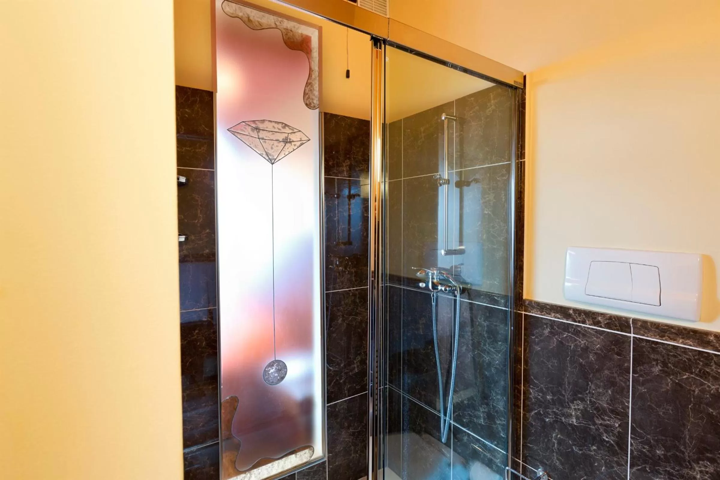 Bathroom in Diamantino Town House