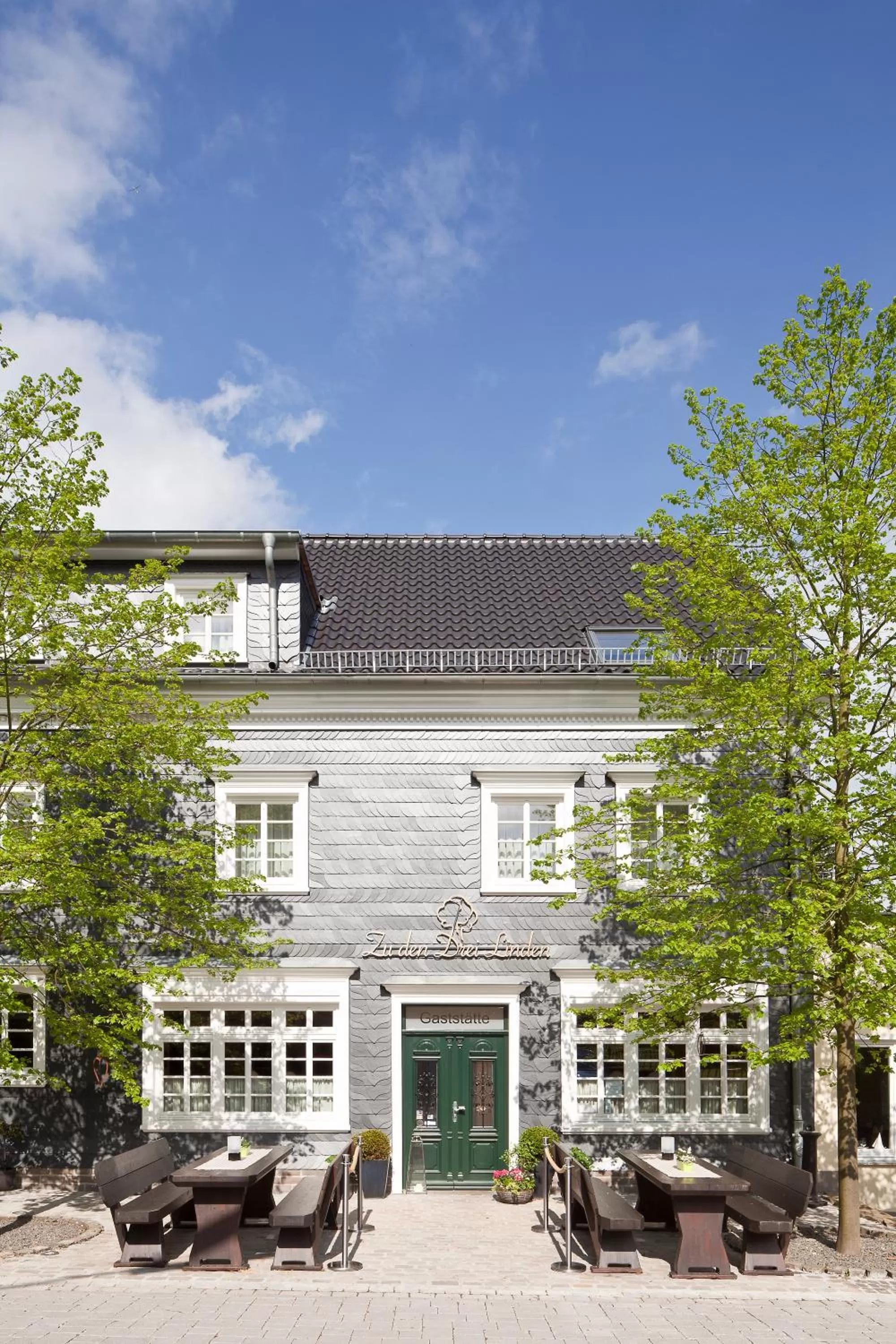 Facade/entrance in Zu den Drei Linden