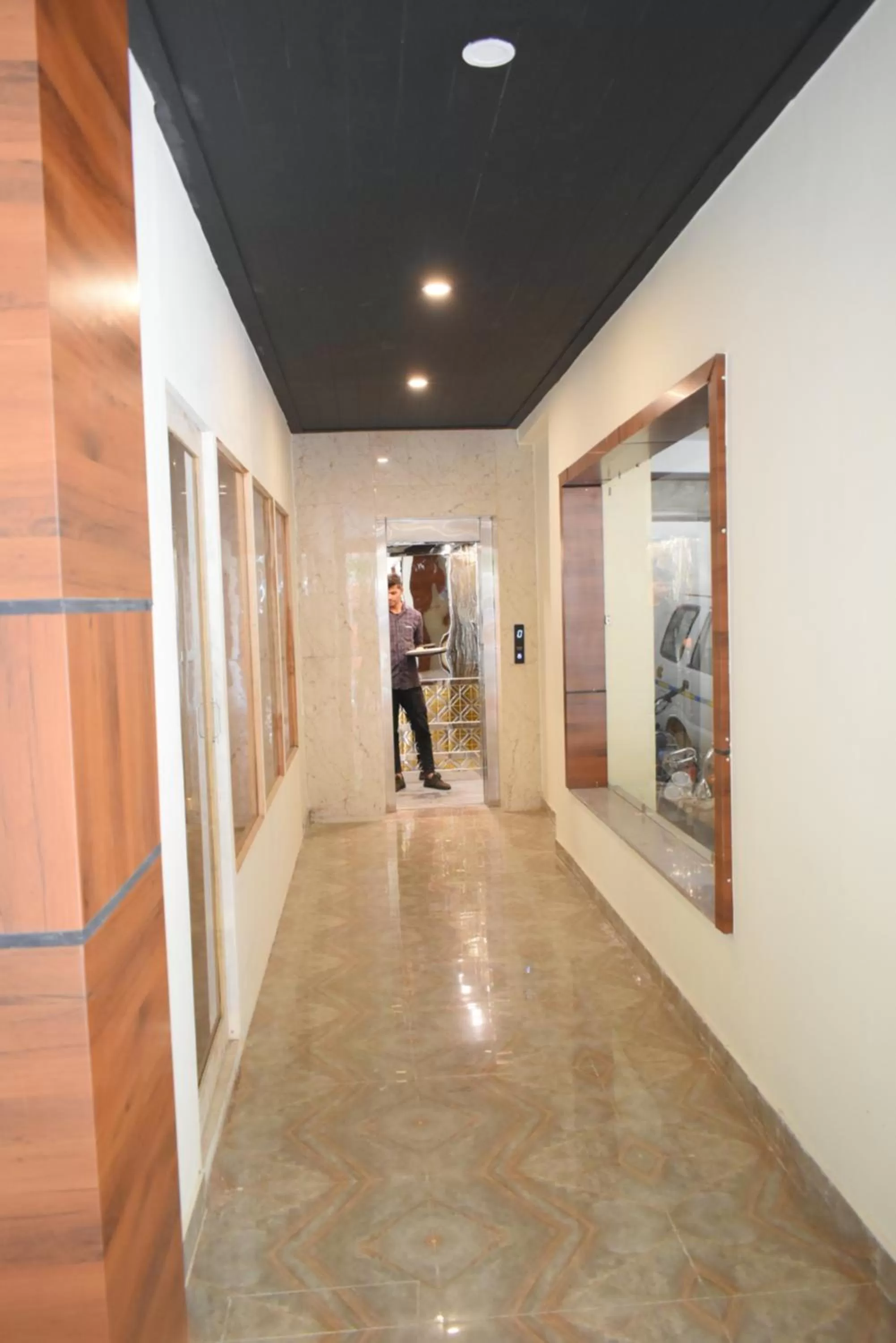 elevator in Tapasthali by Meera Hotels